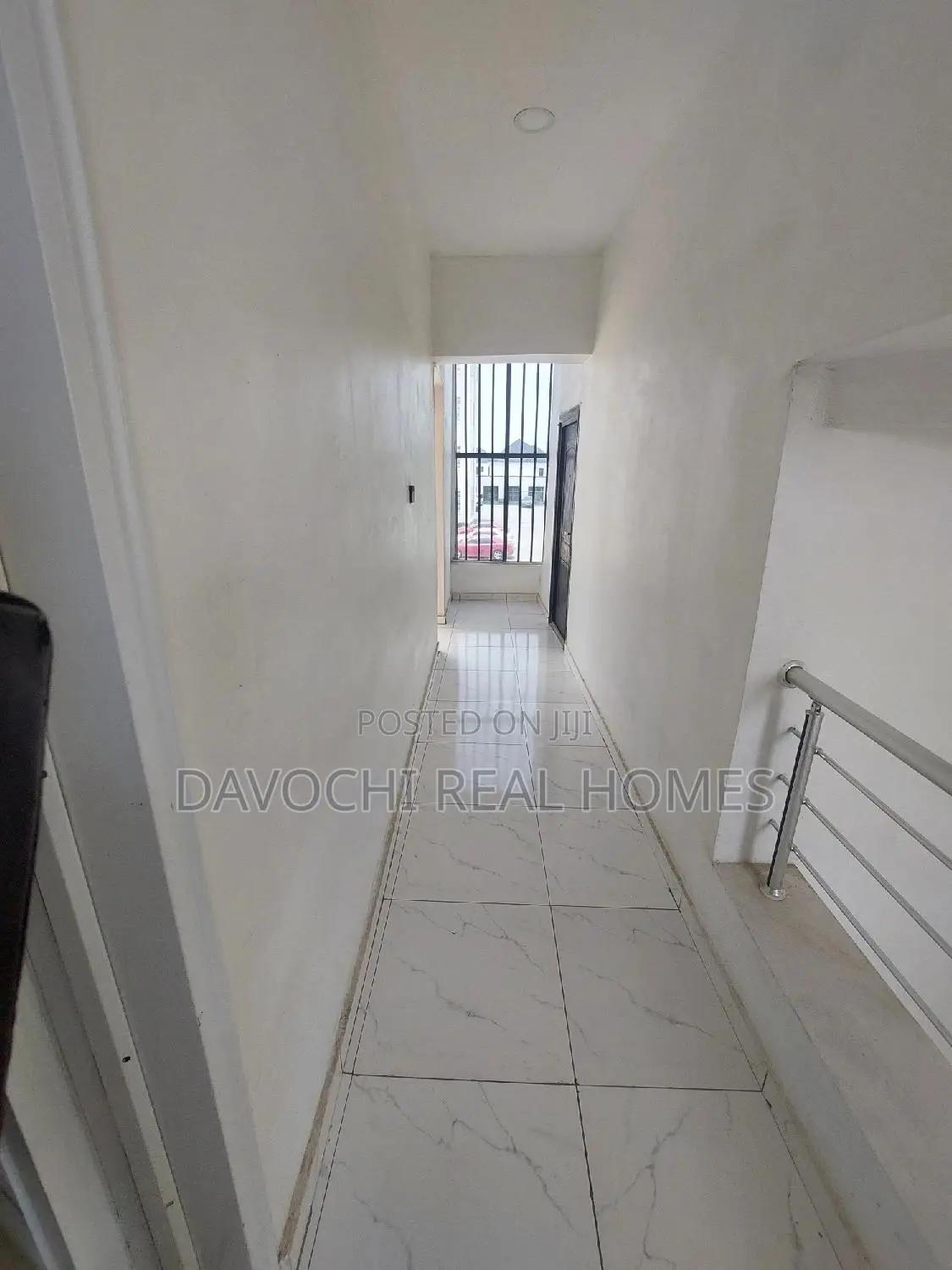 2bdrm Apartment in Ikota Estate, Lekki for sale