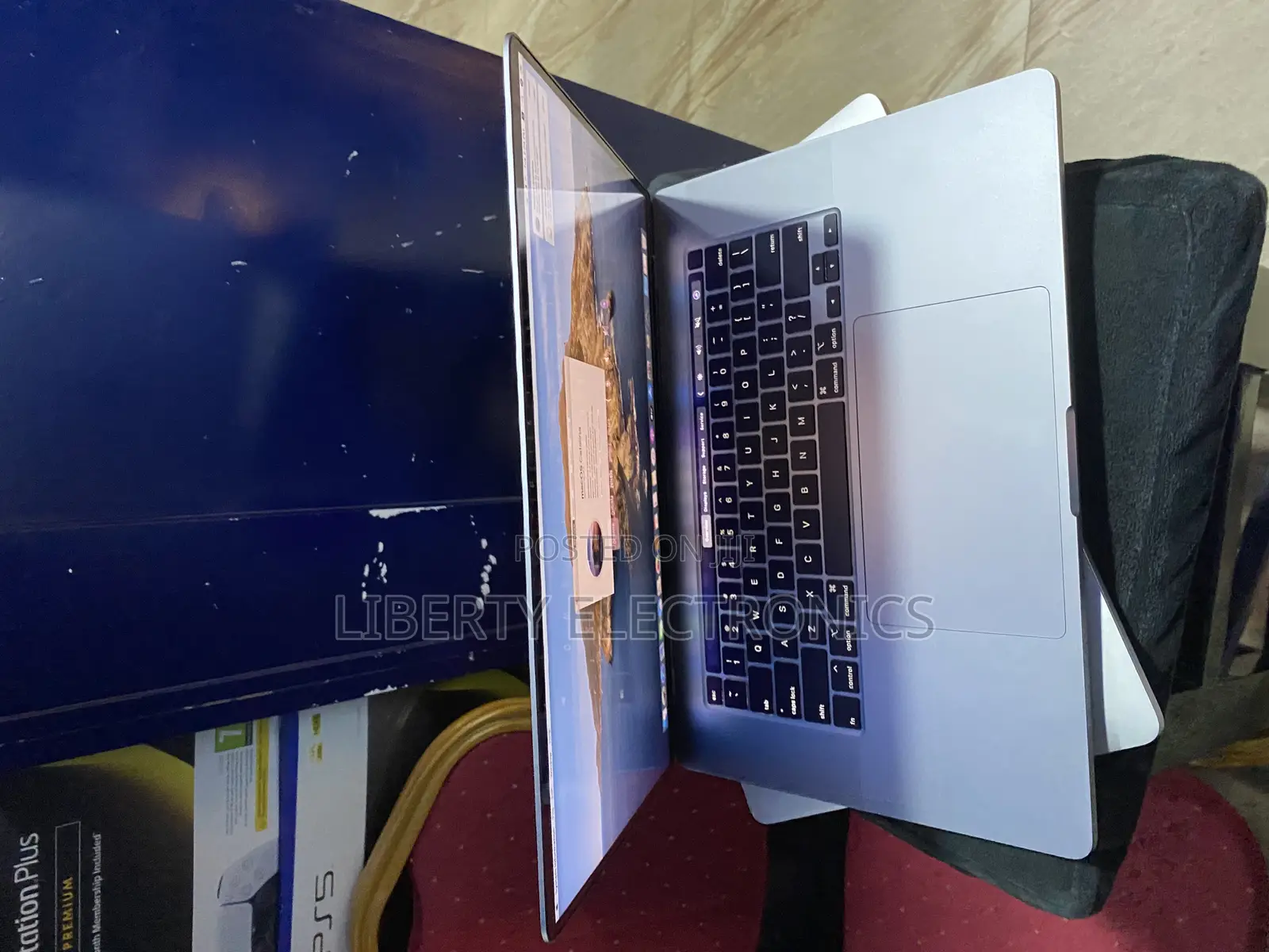 Laptop Apple MacBook Pro 2019 64GB Intel Core I9 SSD 512GB