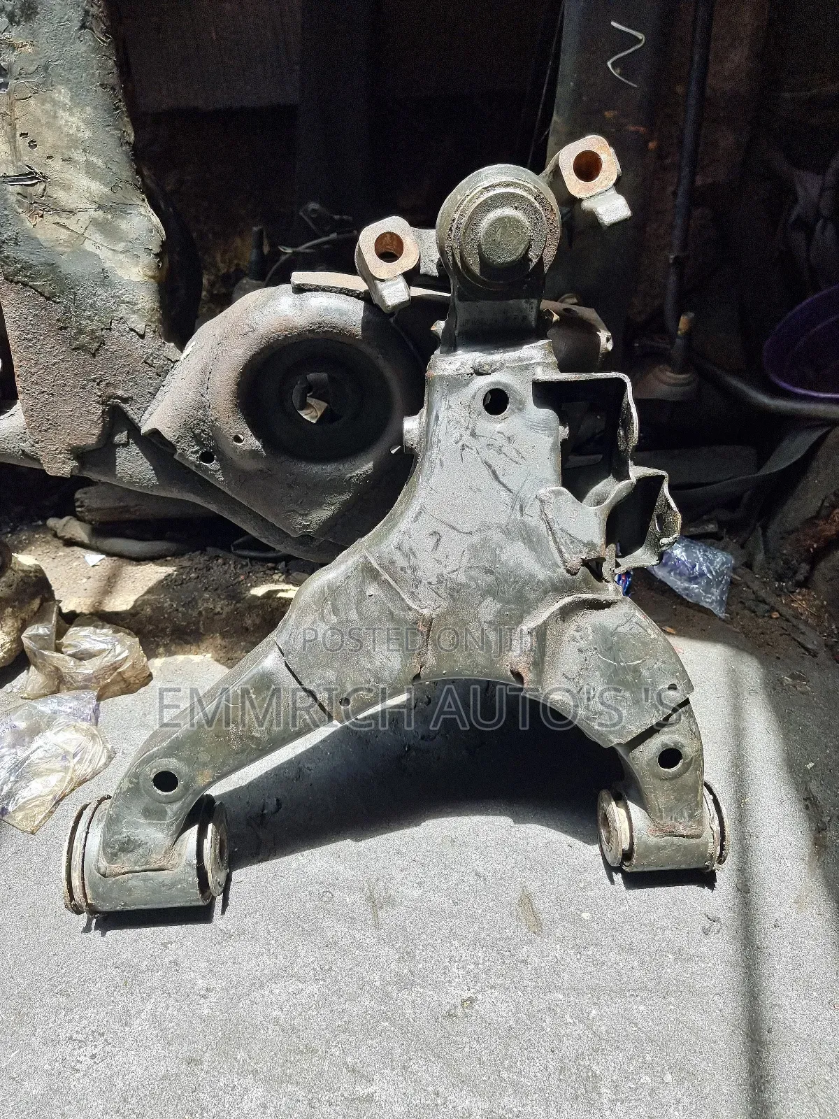 Low Arm Tundra