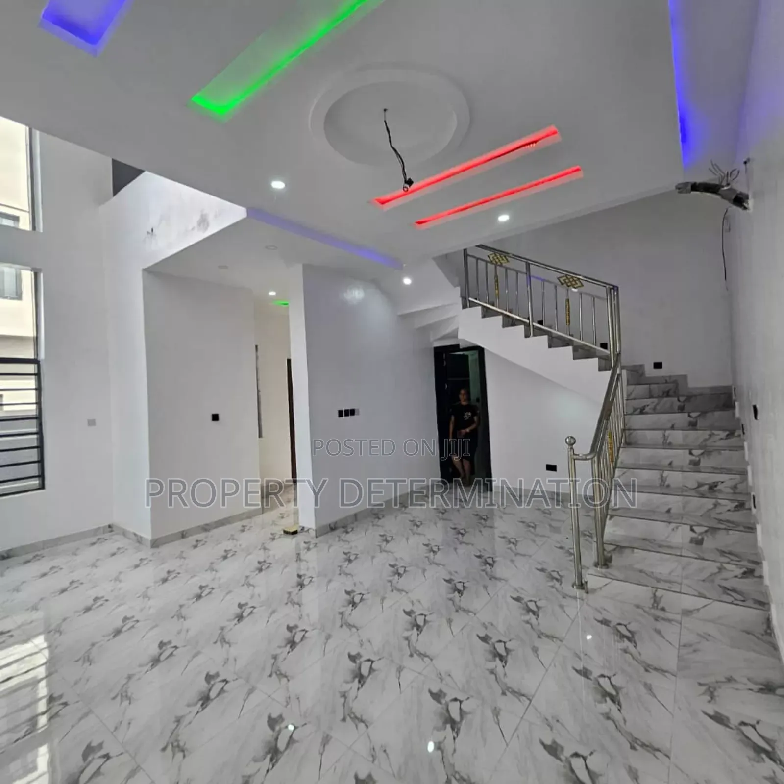 Furnished 5bdrm Duplex in Magodo Gra for sale