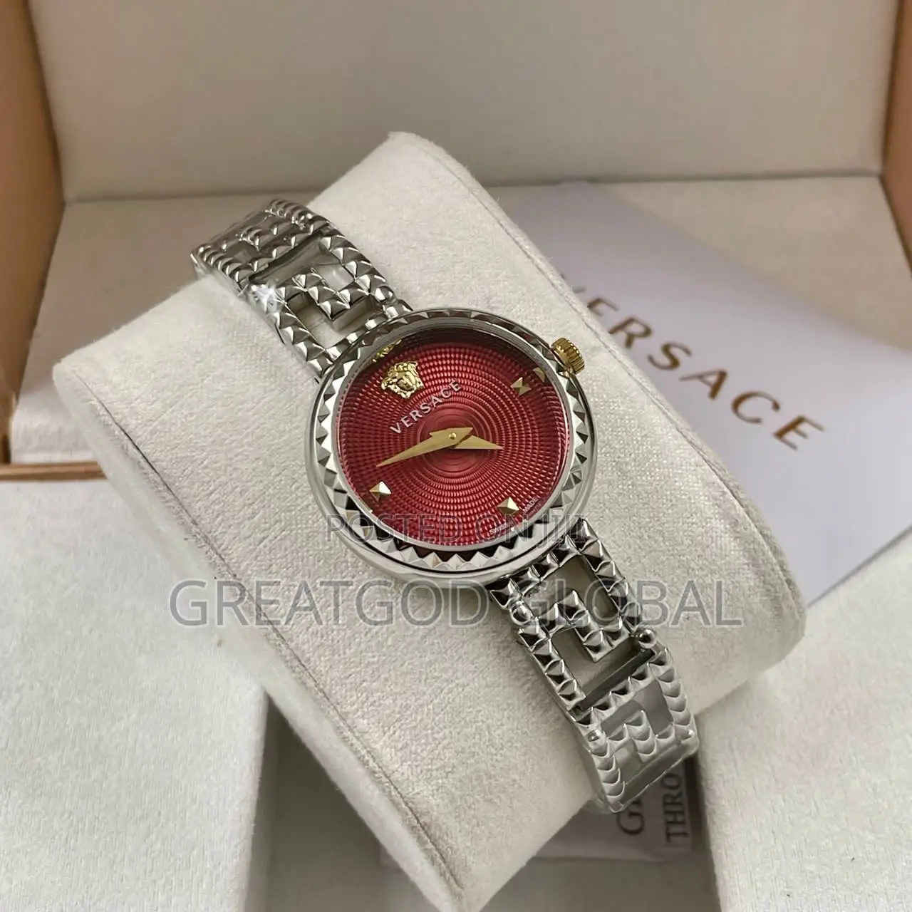 Luxury Versace Swiss Made Wristwatch Ladies Silver