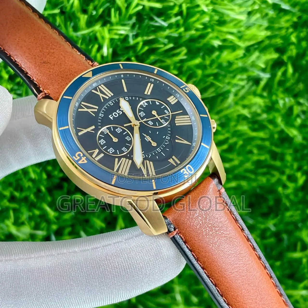 Luxury Fossil Leather Wristwatch