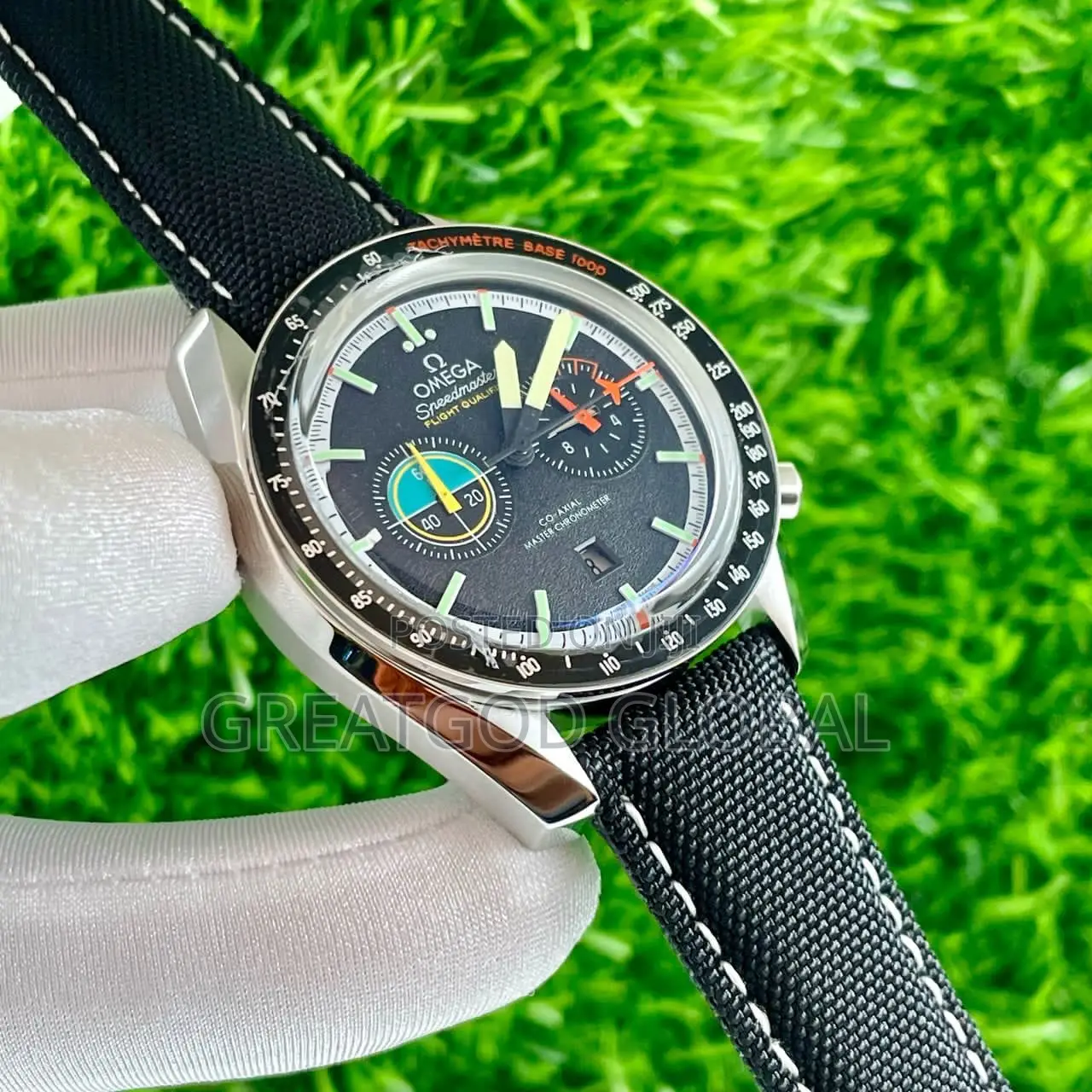 Luxury Omega Speedmaster Chronograph Leather Wristwatch