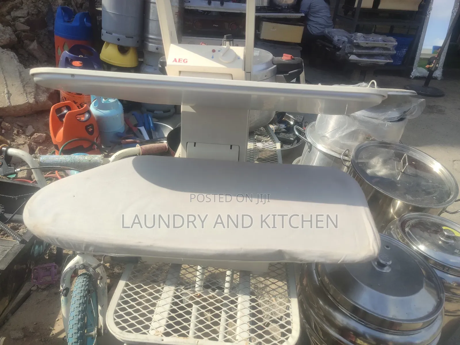 Aeg Steam Off Man for Stoning Clothes