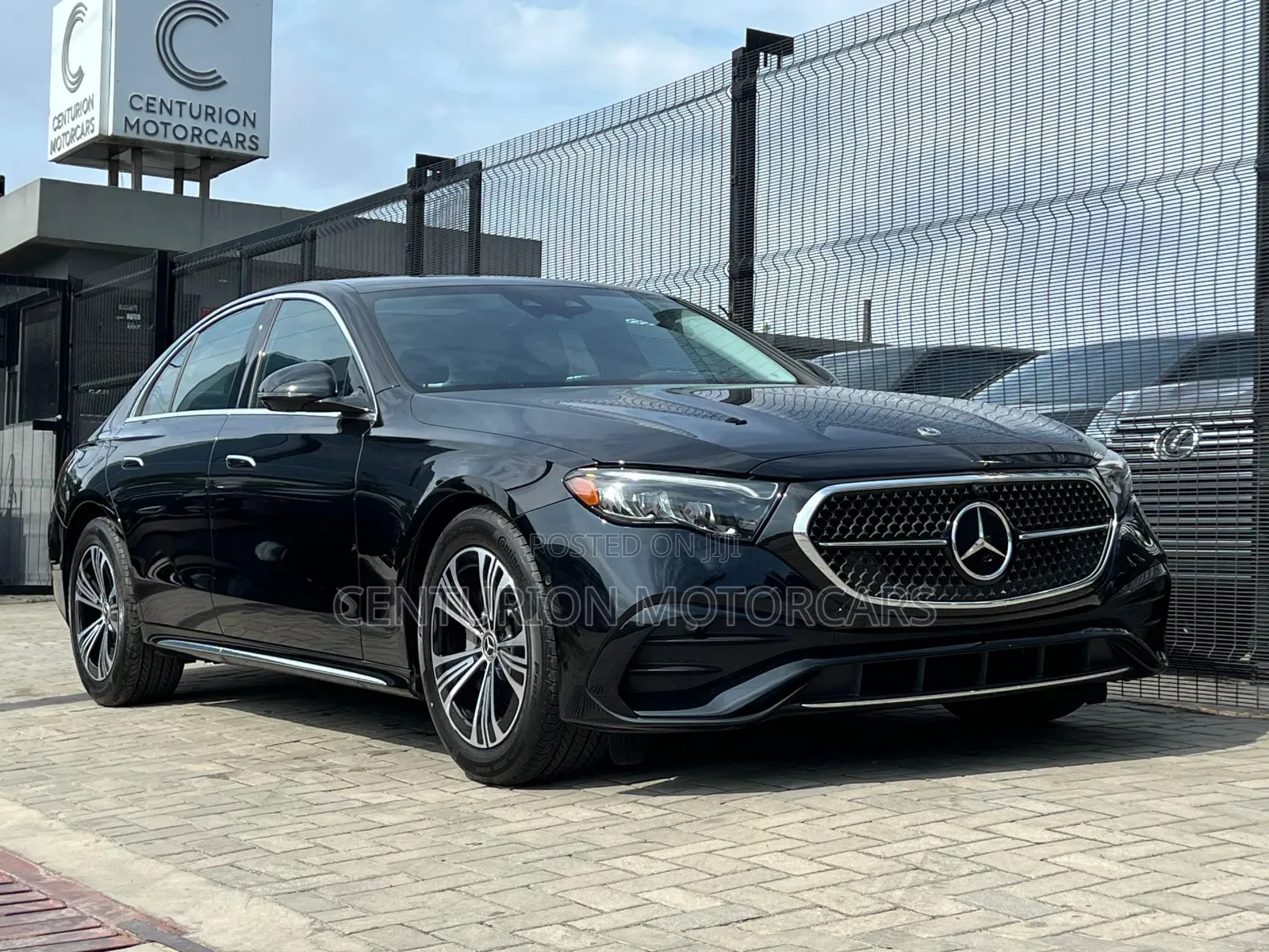 New Mercedes-Benz E350 2024 Black