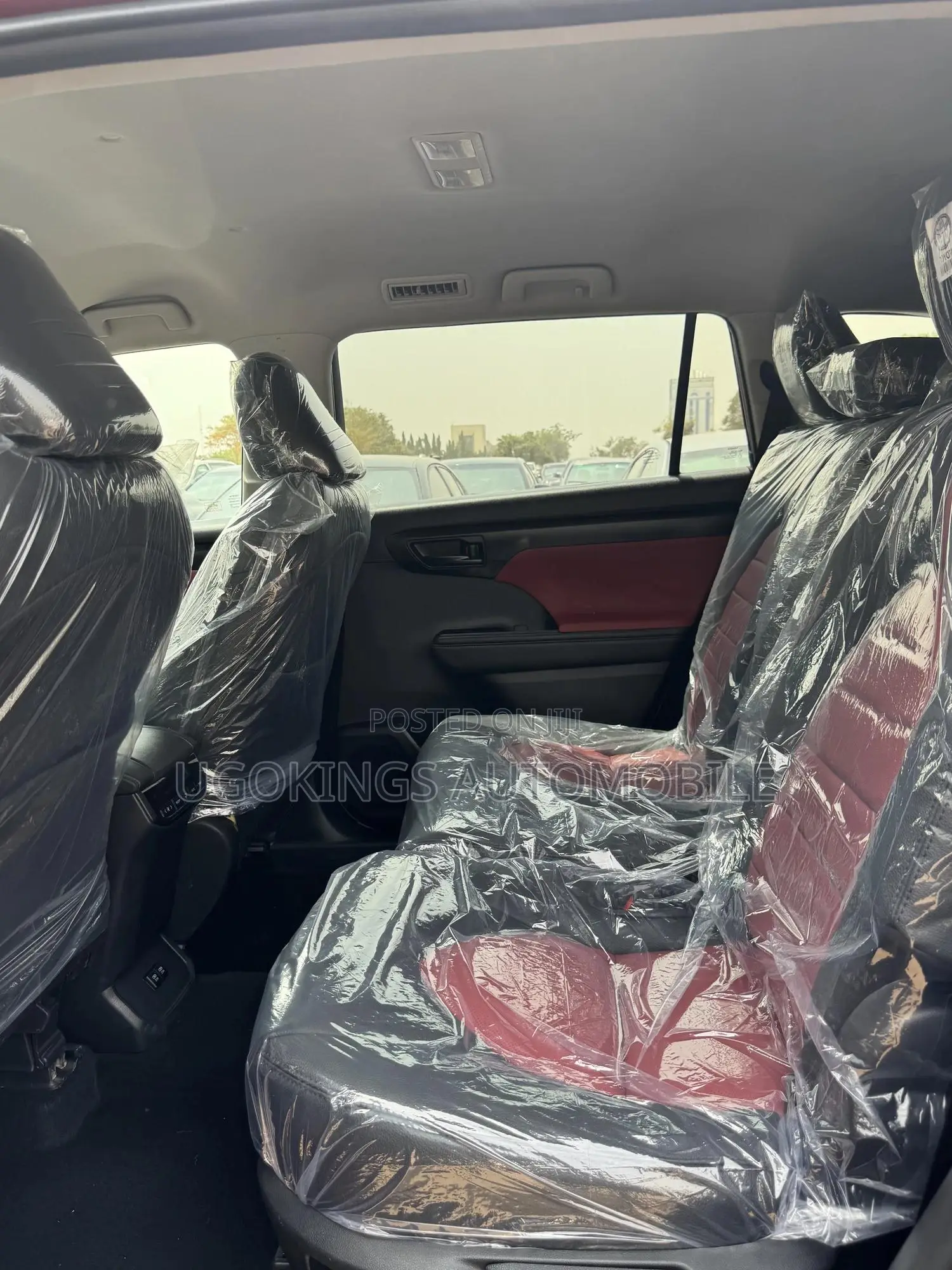 Toyota Highlander XLE 2021 Red