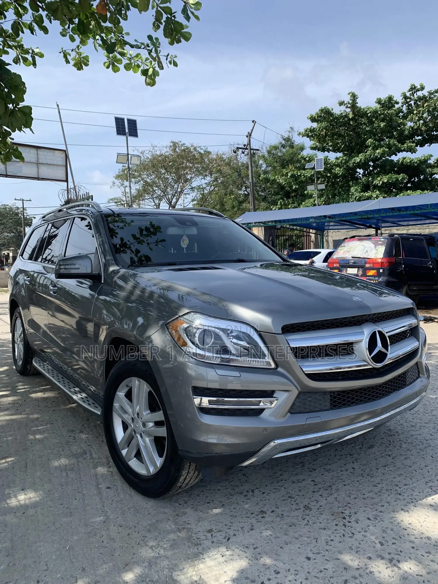 Mercedes-Benz GL-Class GL450 4MATIC 4dr SUV AWD (4.7L 8cyl Turbo 7A)