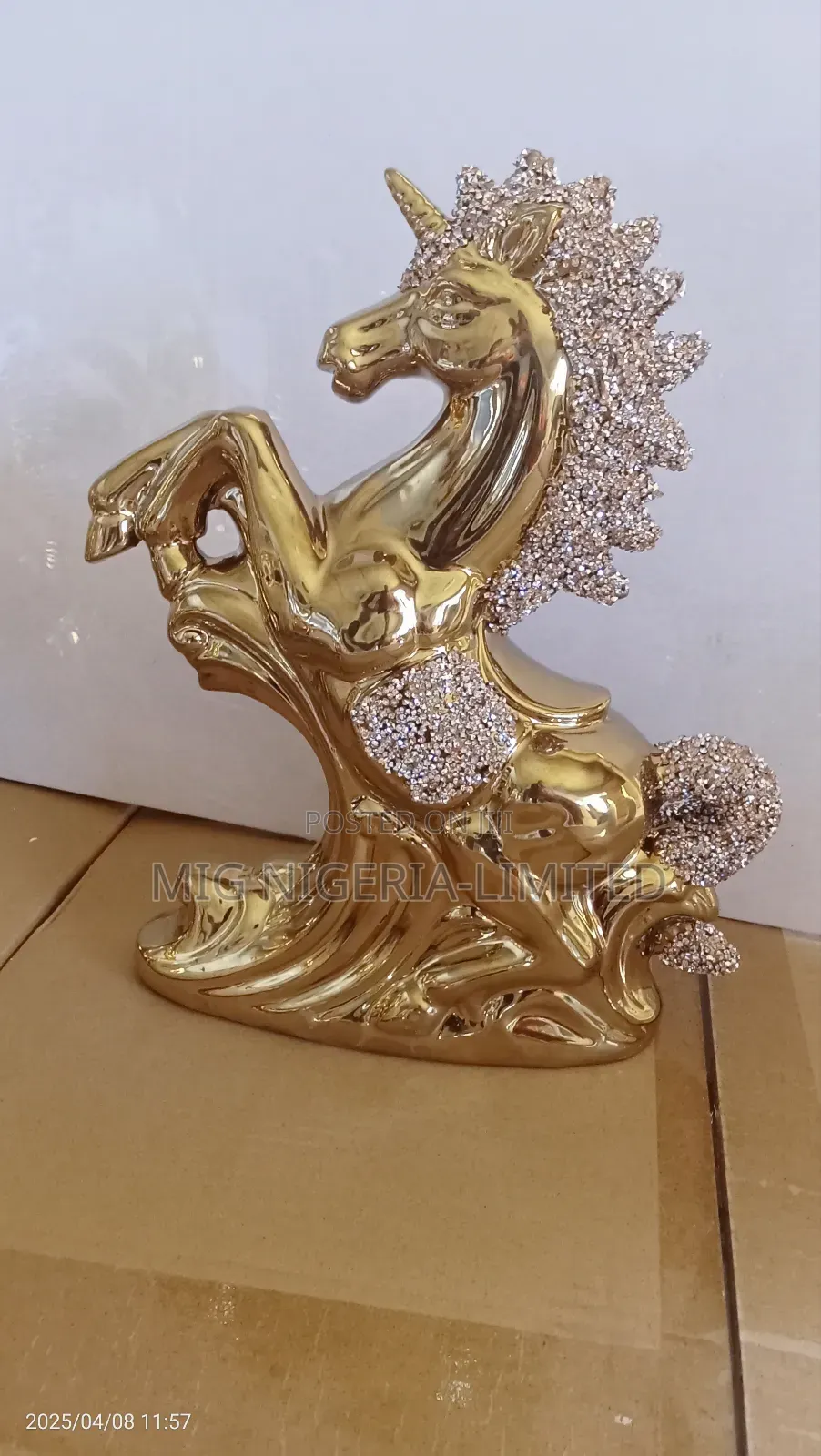 Centre Piece Figurine Statue Home Shelves Decor