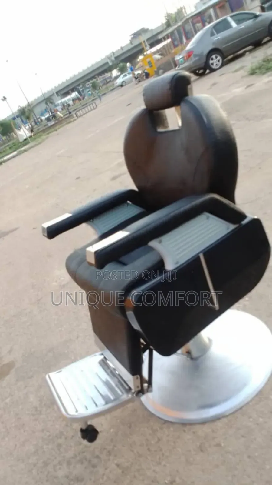 Imported Executive Recliner Rolling Barber Chair