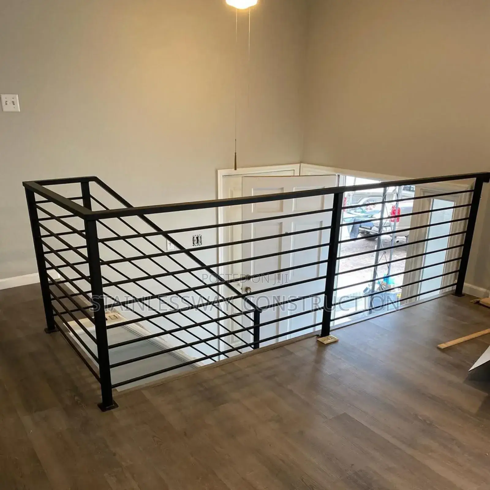Iron Staircase Rail 100