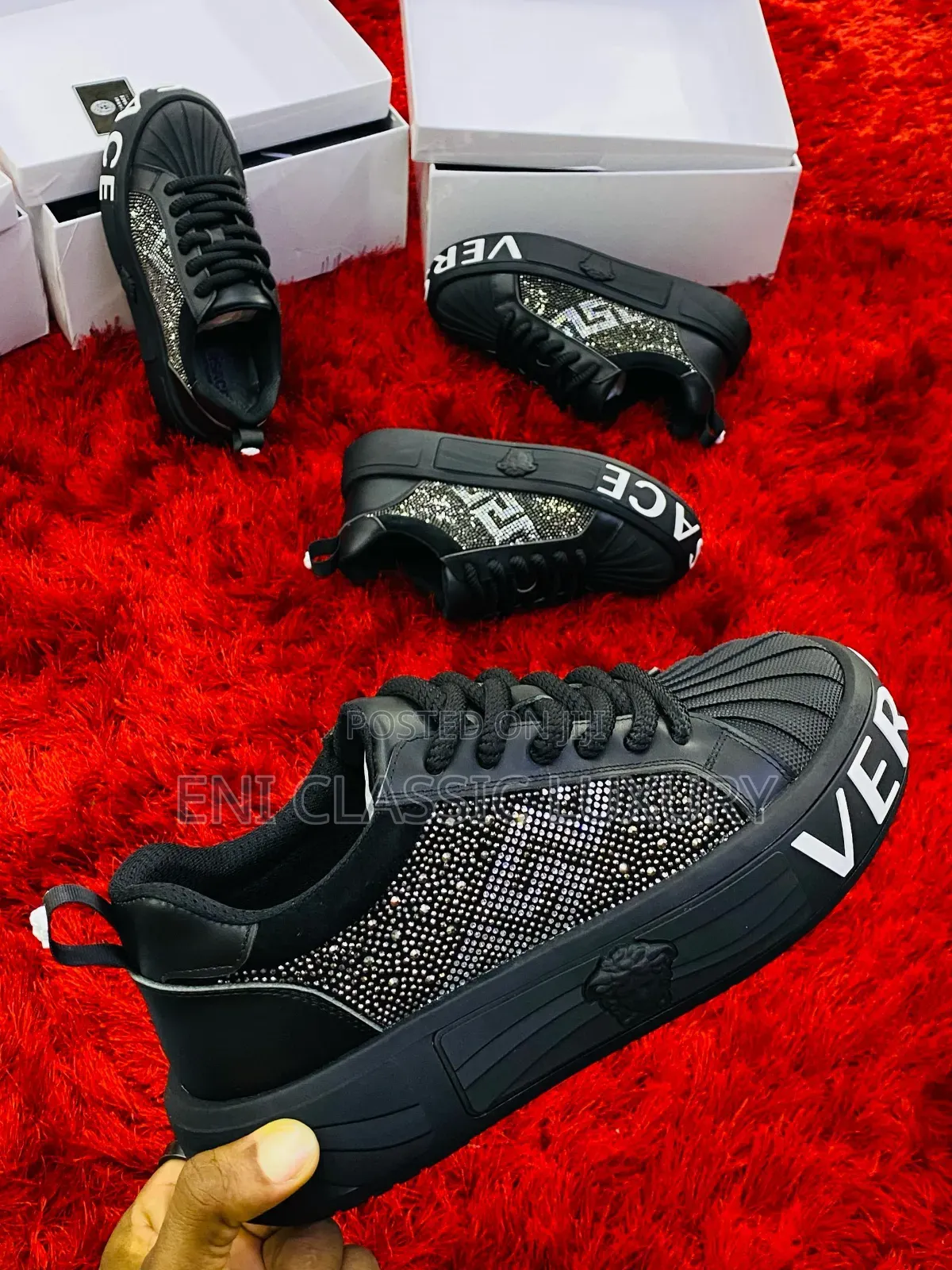 Pure Luxury Men's Sneakers Versace Well Banded Package