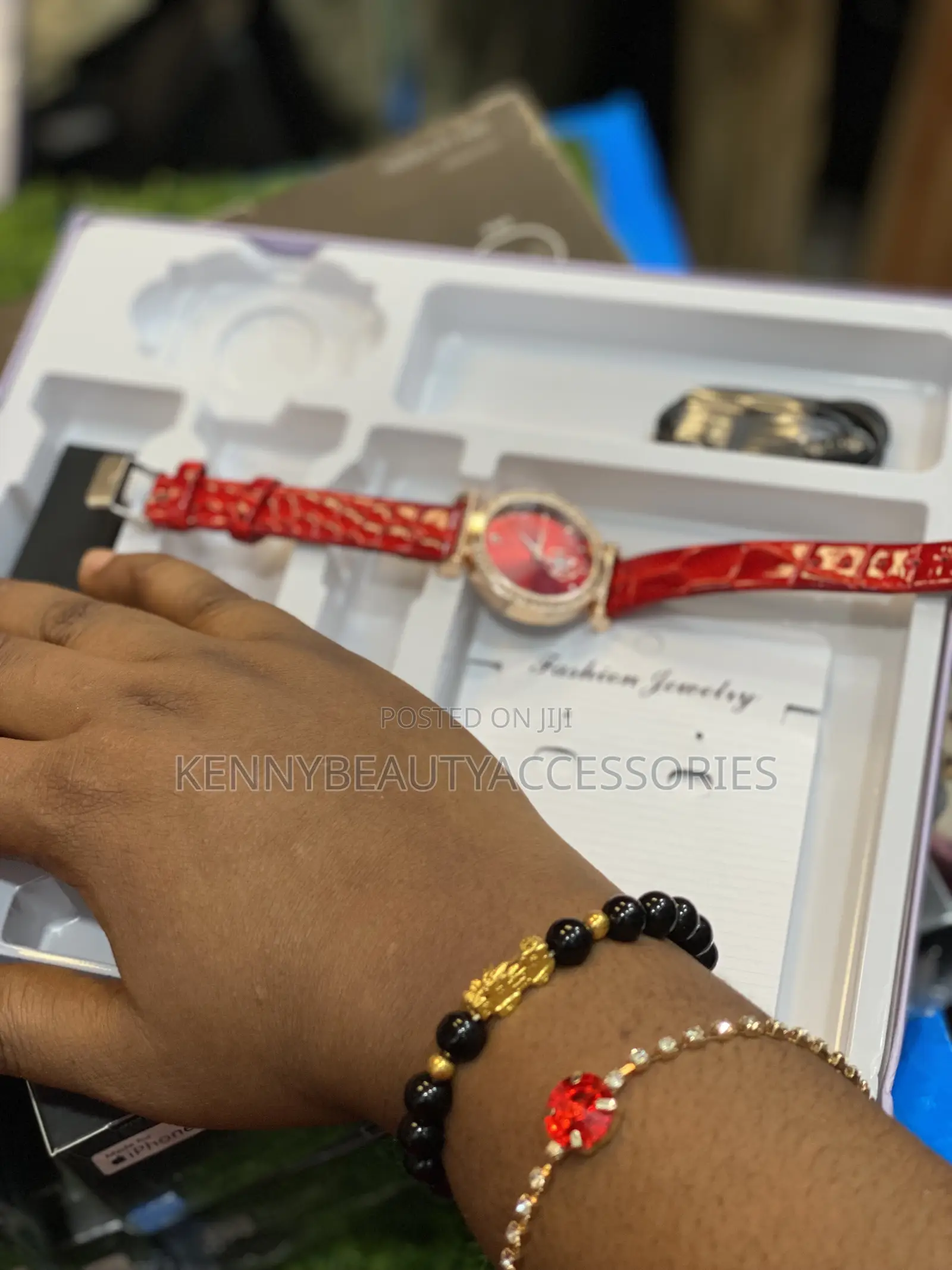 Smartwatch Jewelry Gift Set (All-in-one Box)