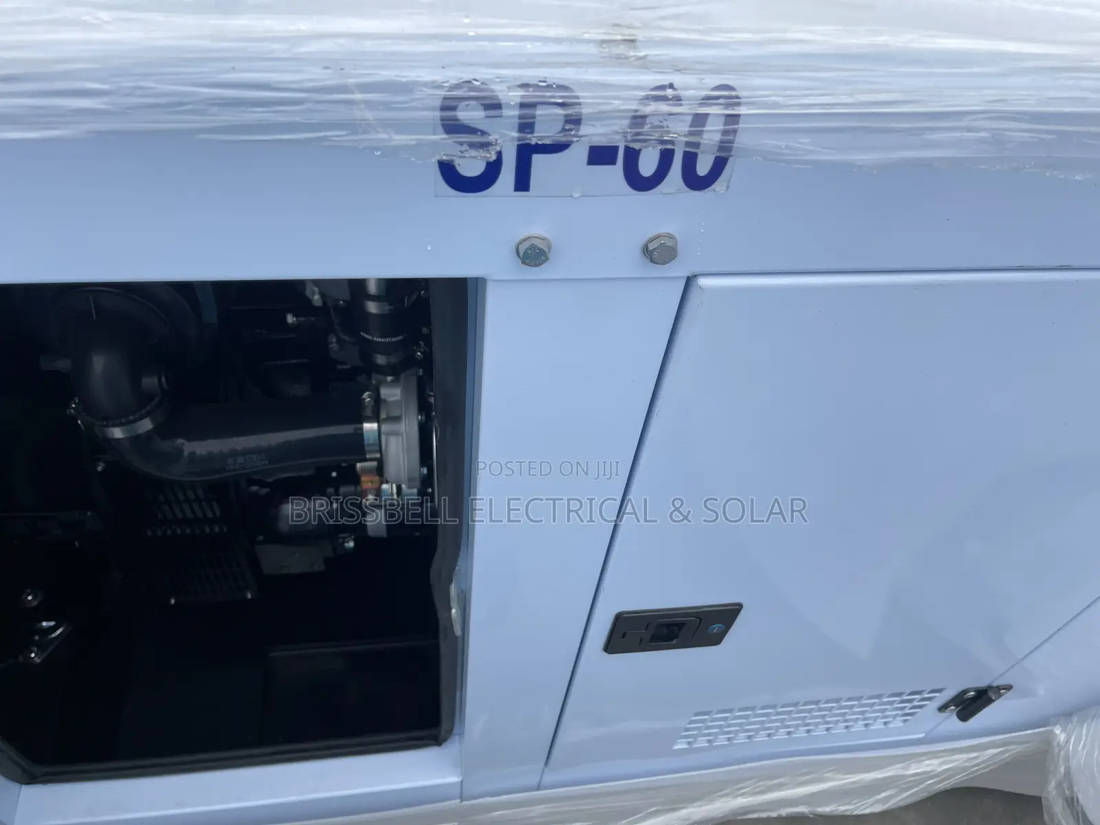 Superb England Perkins Soundproof Diesel Generator 60kva
