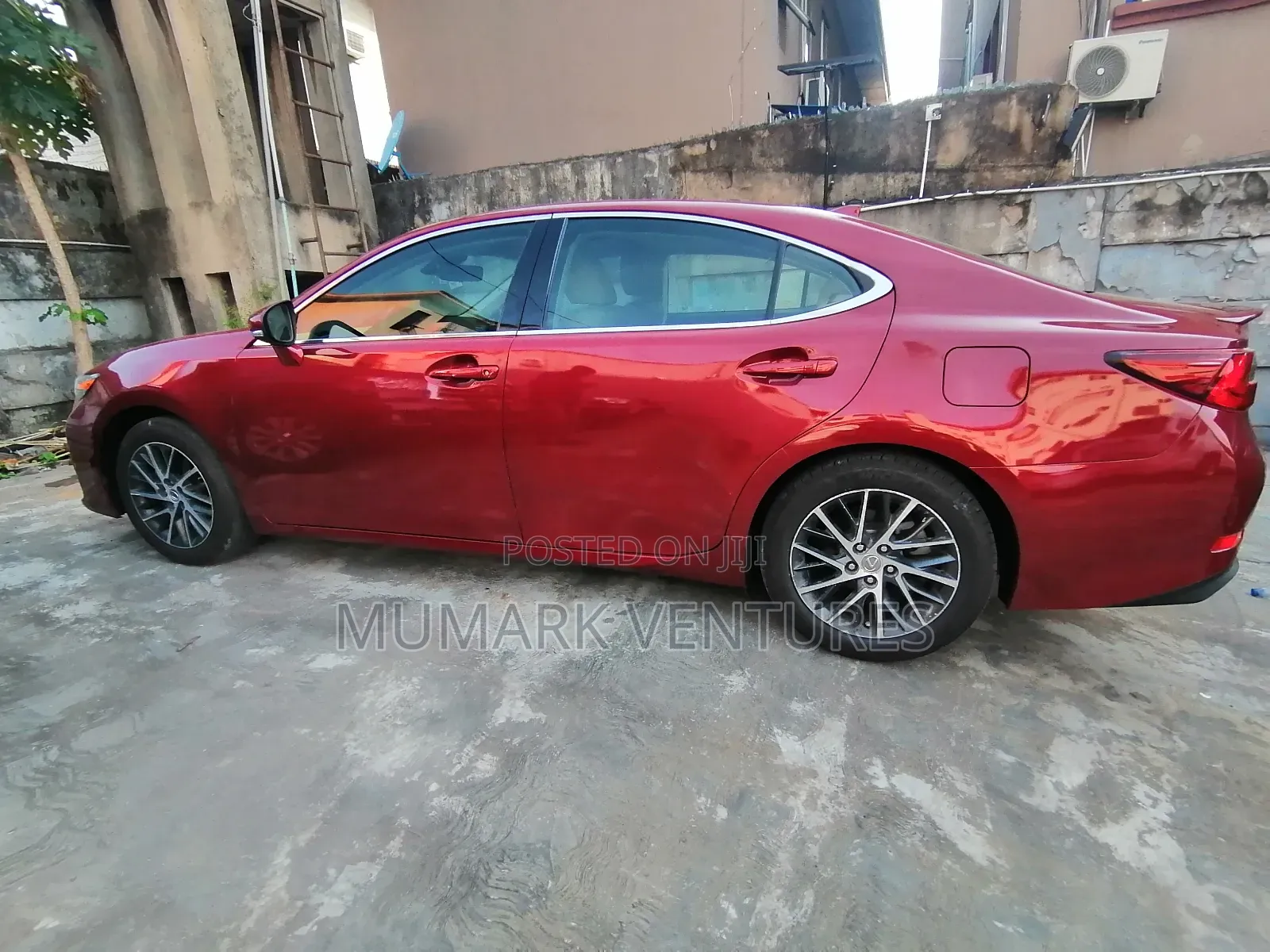 Lexus ES 350 FWD 2017 Red
