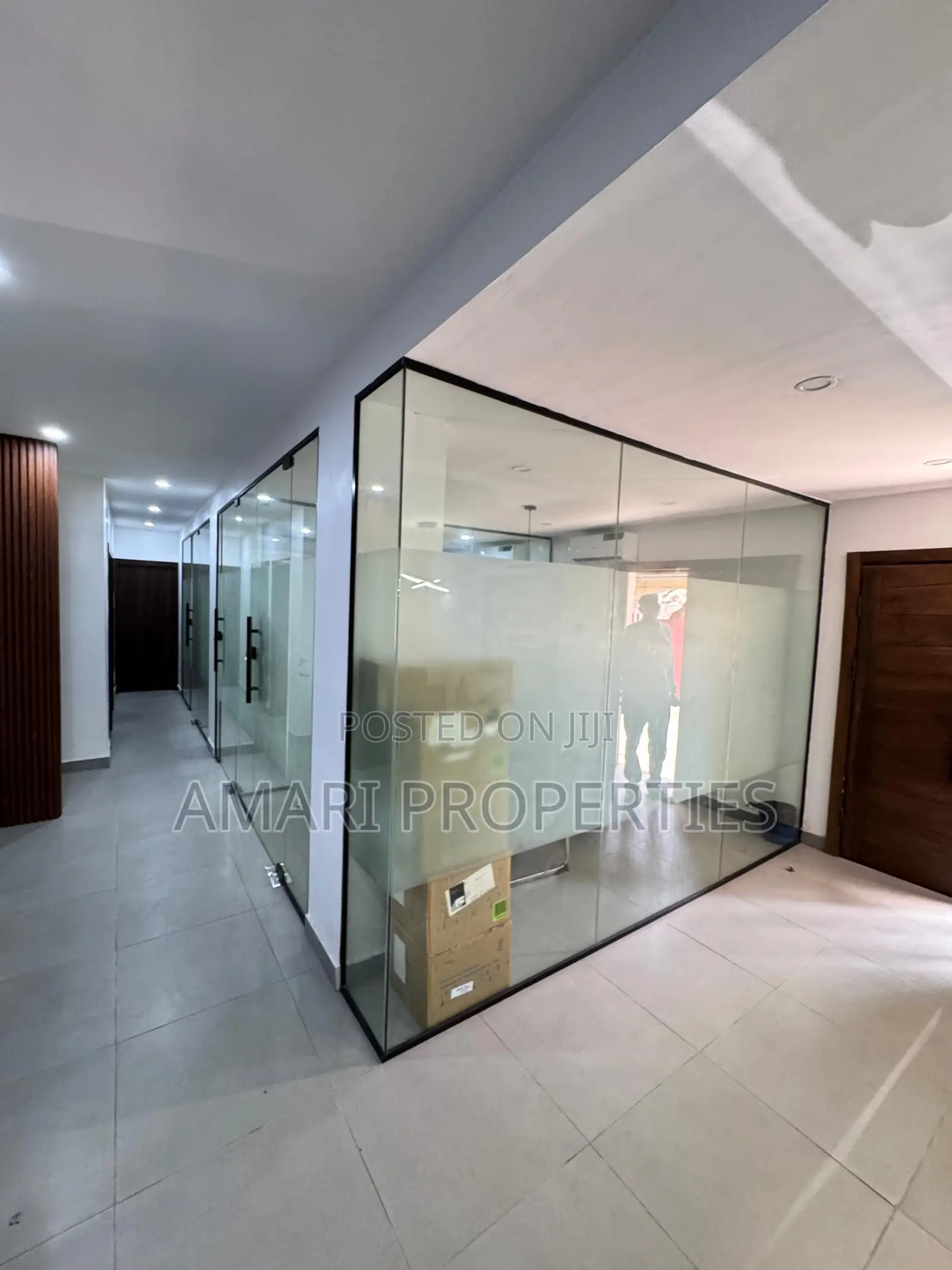 Working Space to Let