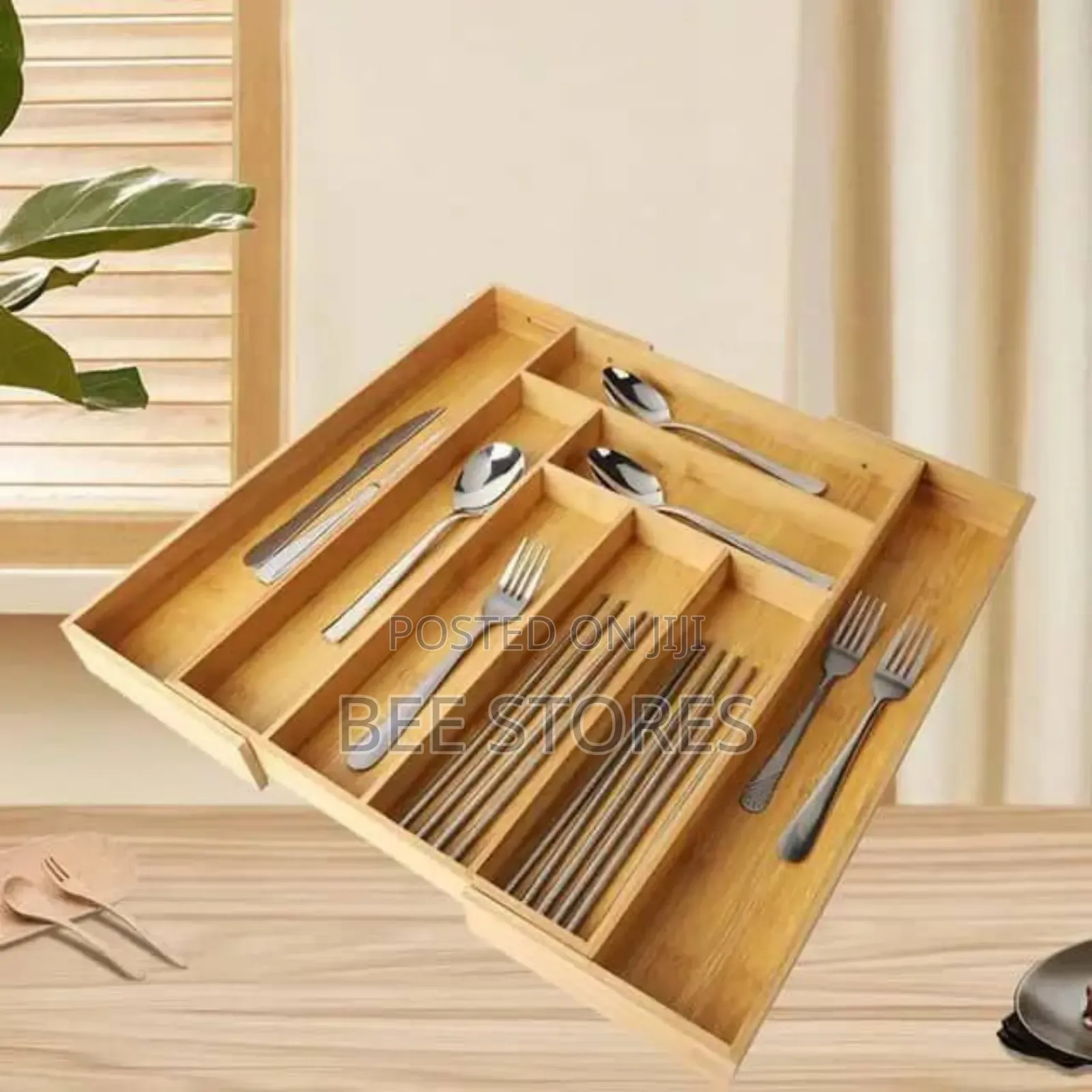 Quality Wooden Expandable Cutlery Rack