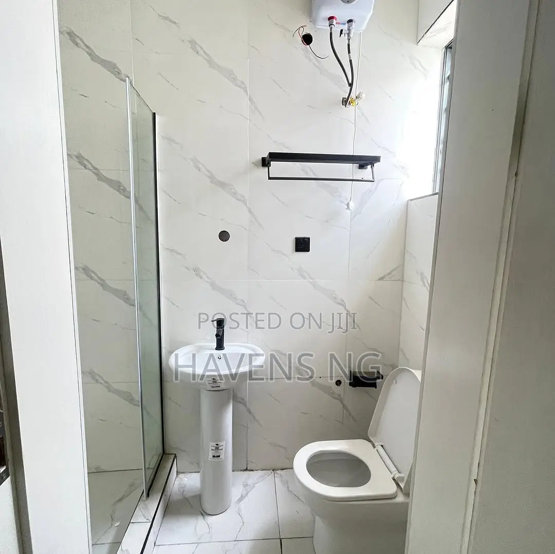 4bdrm Duplex in Lekki Phase 1 for sale