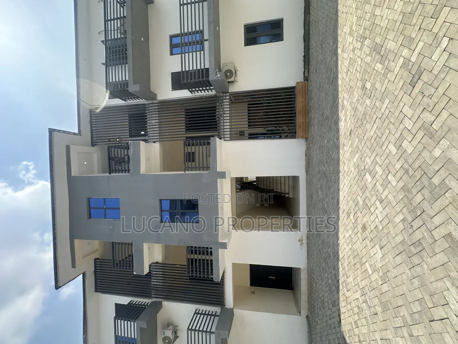 2bdrm Block of Flats in Jahi By Gilmore for sale