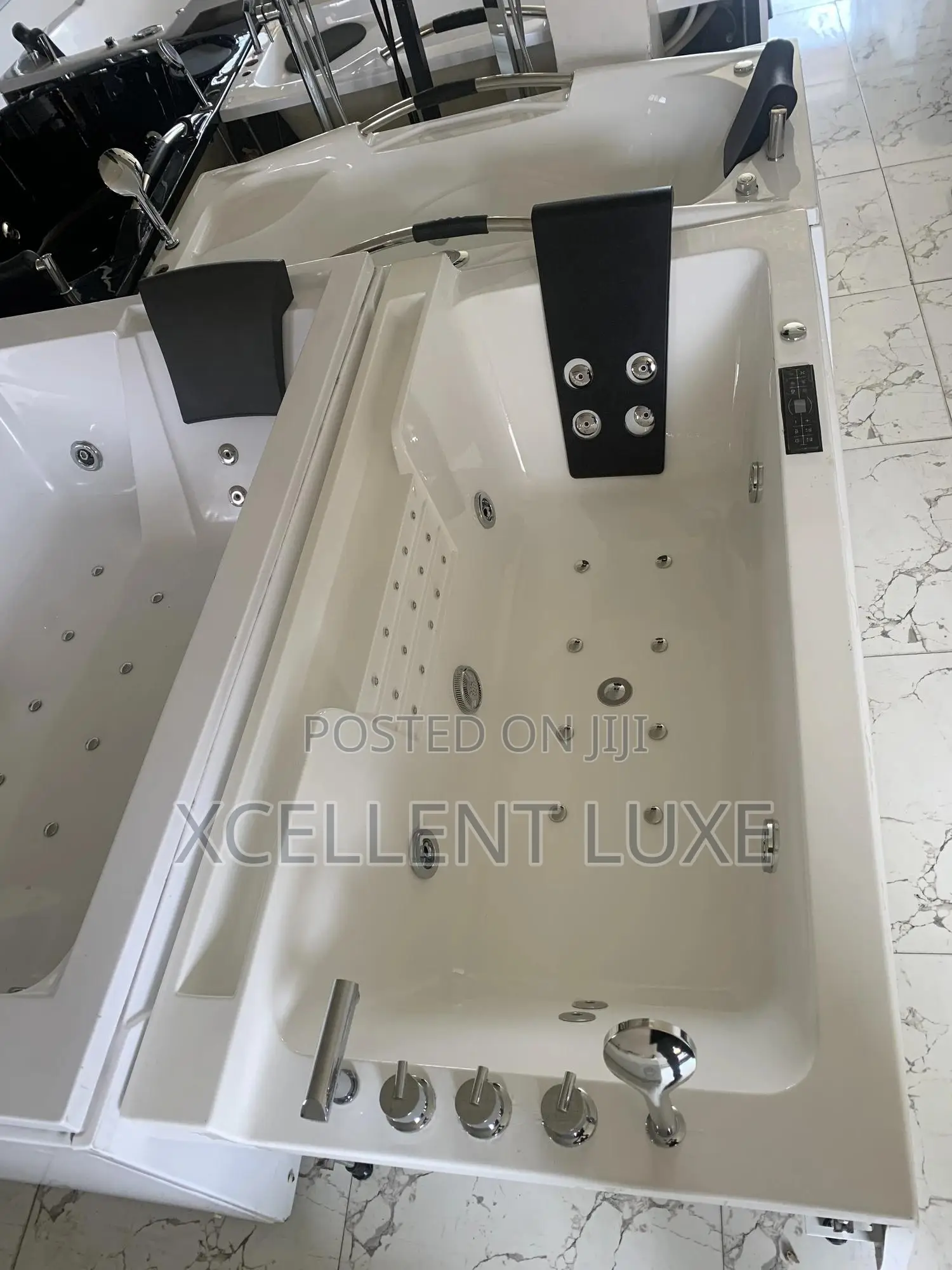 Quality Single Jacuzzi Massage Bathtub With Hi Performance
