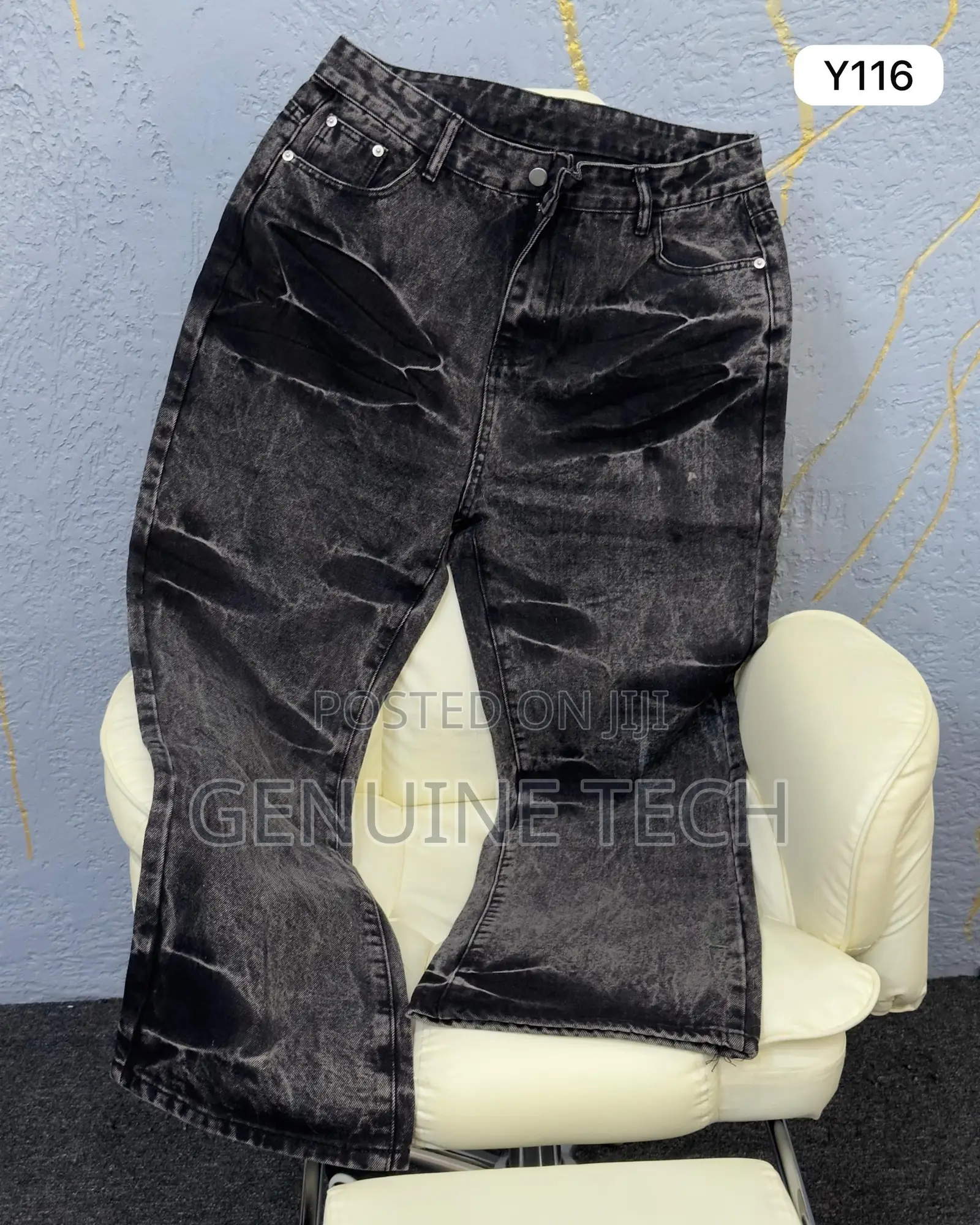 *High Quality Baggy Jeans