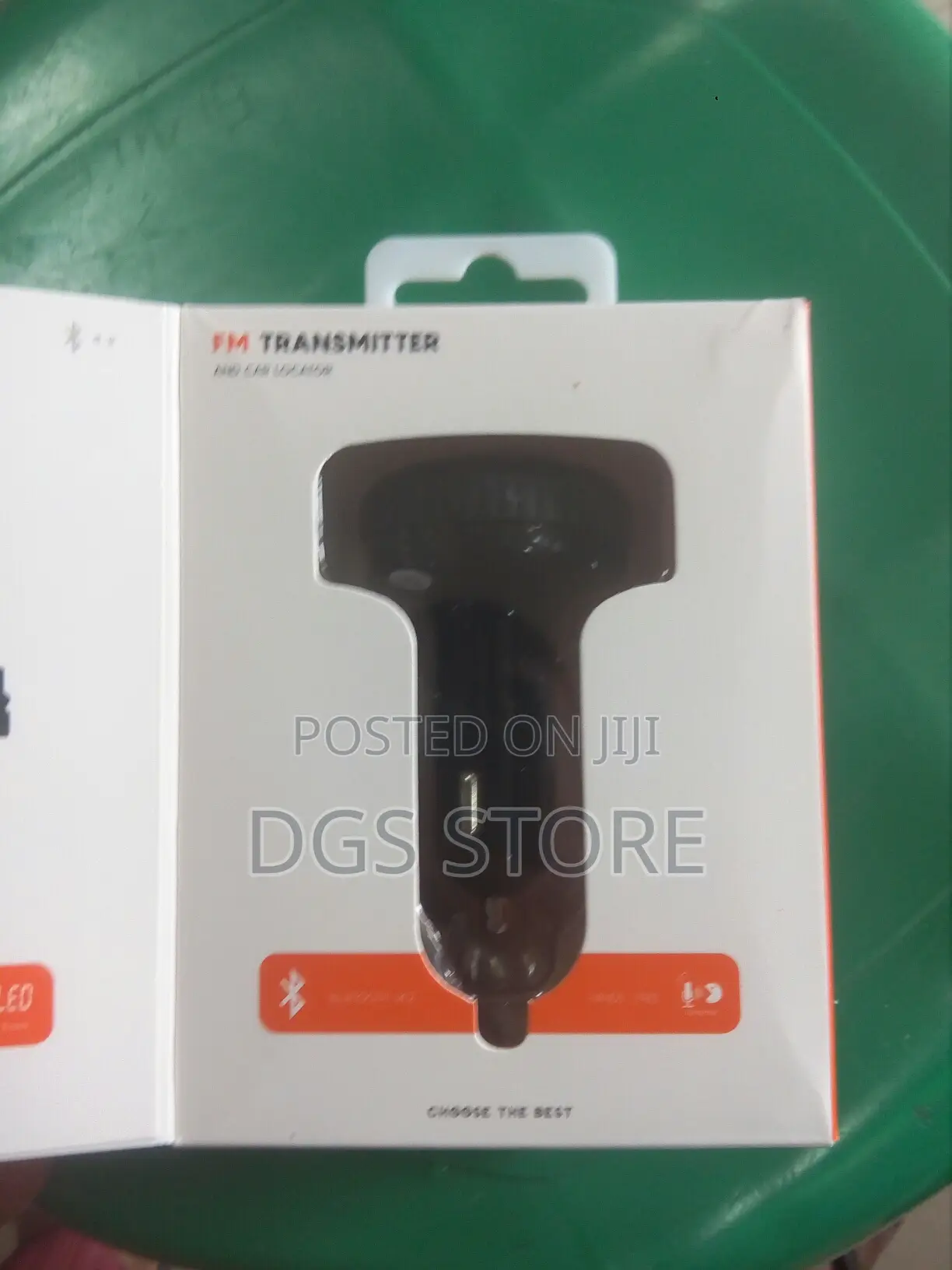 Porodo Car Locator 2.1 FM Transmitter Car Charger