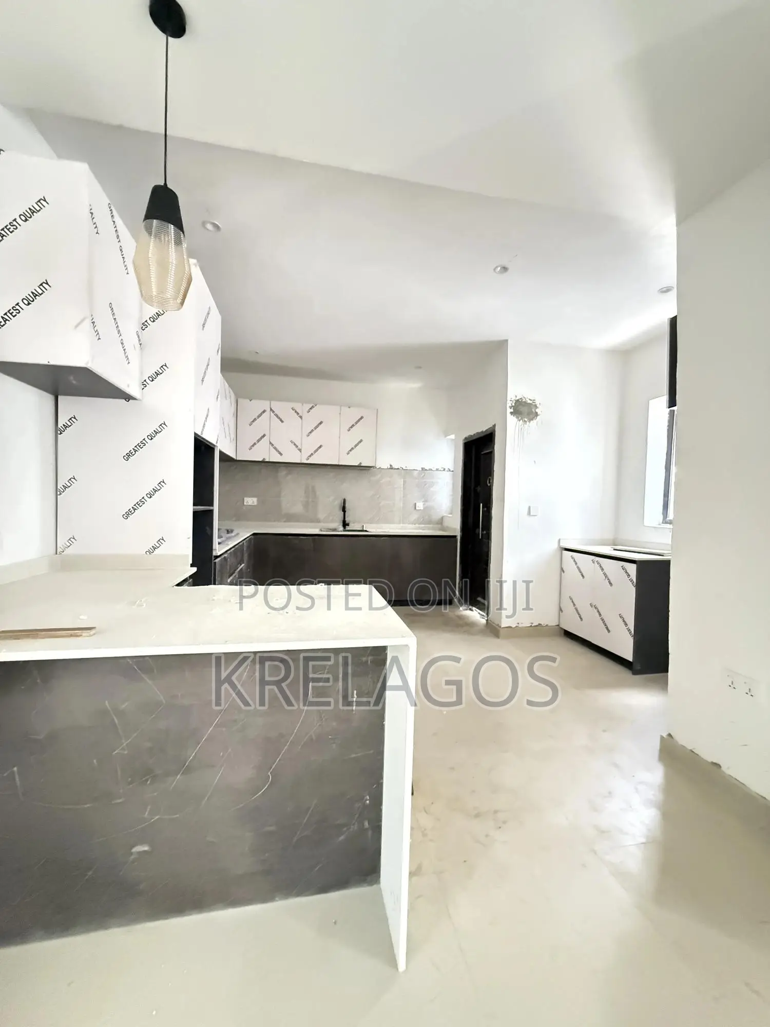4bdrm Duplex in Lekki Phase 1 for sale