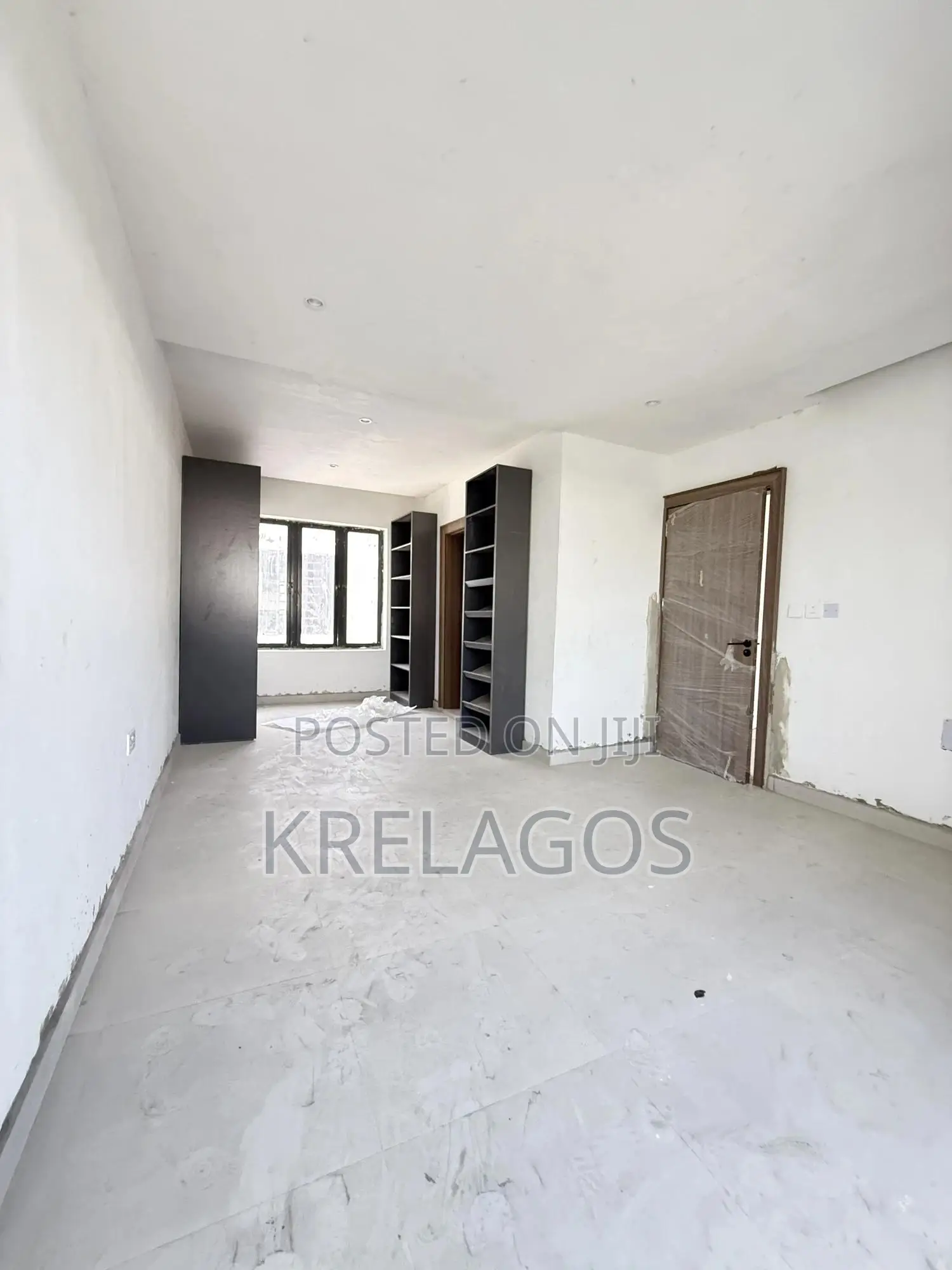 4bdrm Duplex in Lekki Phase 1 for sale