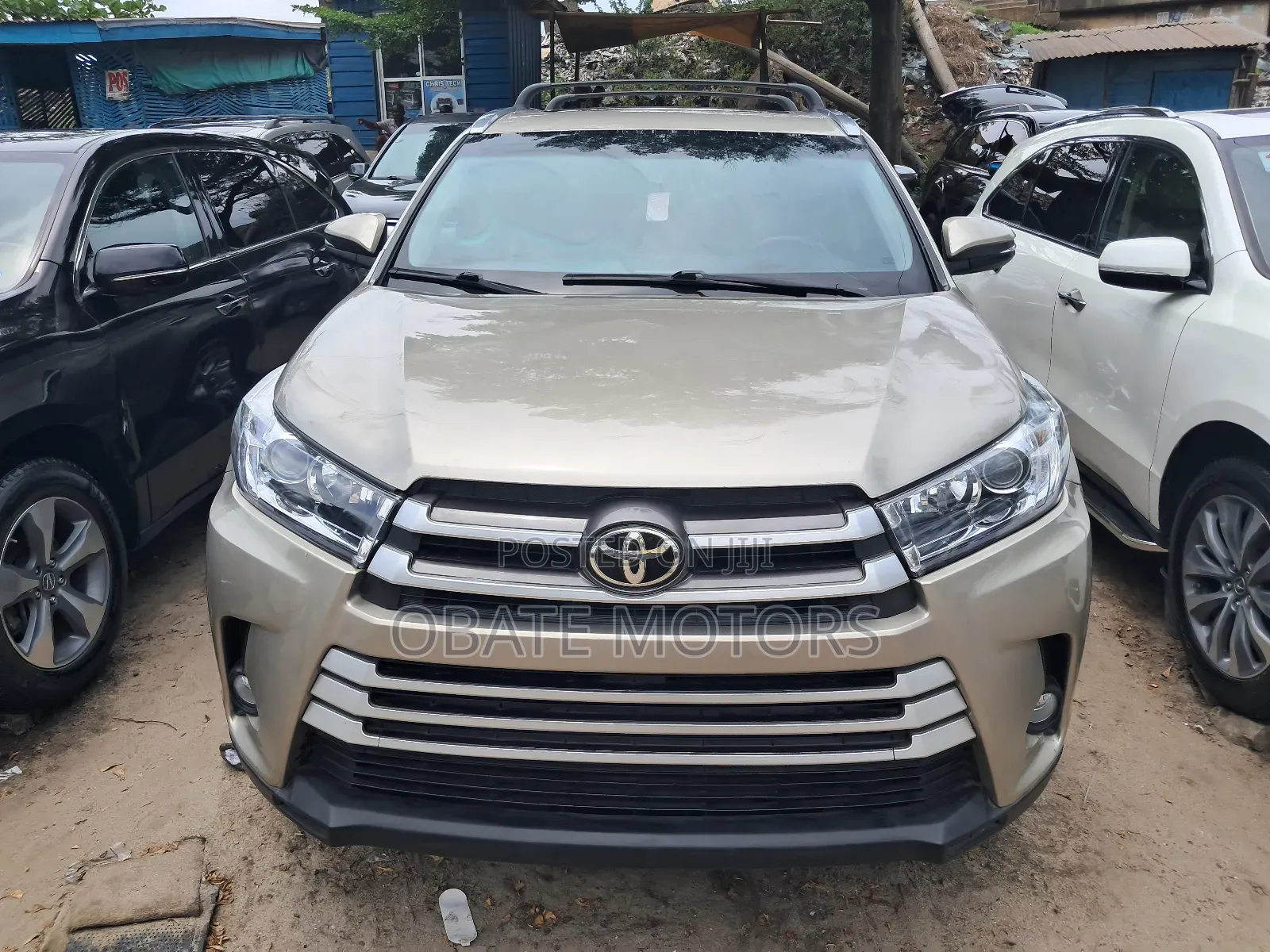 Toyota Highlander 2015 Gold