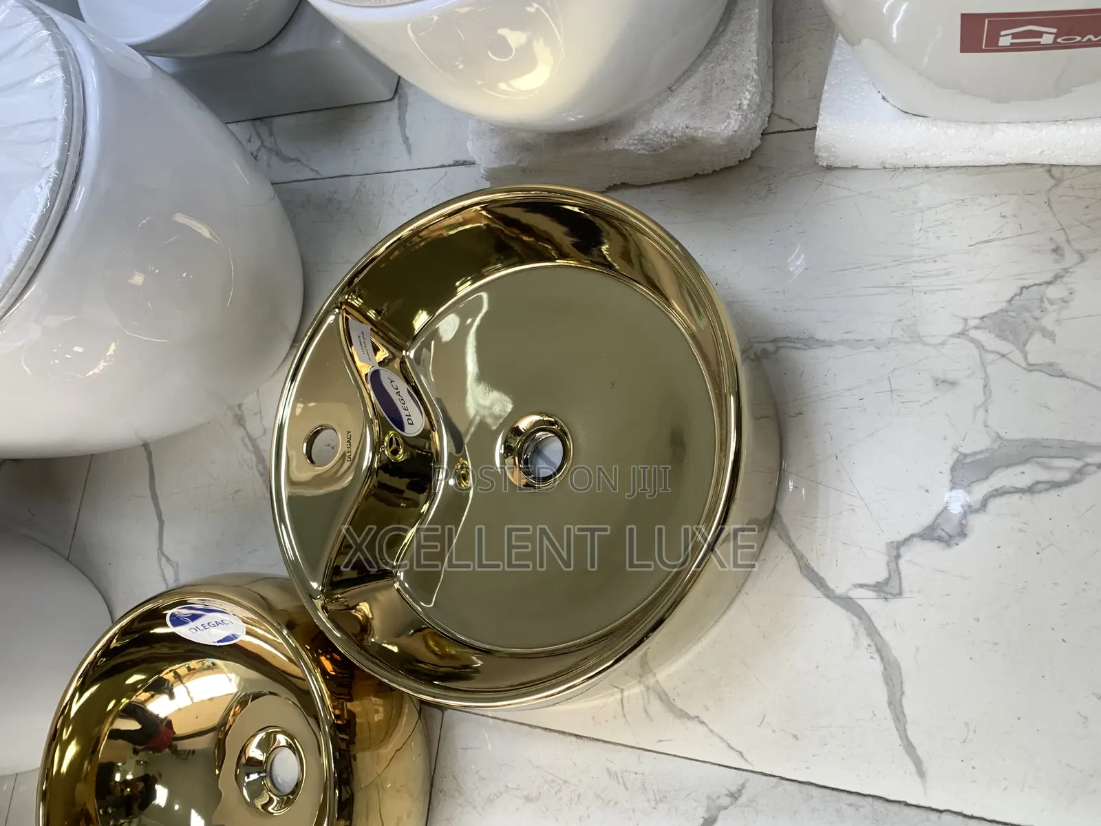 Ceramic Golden Countertop / Pedicure Basin With Tap Whole
