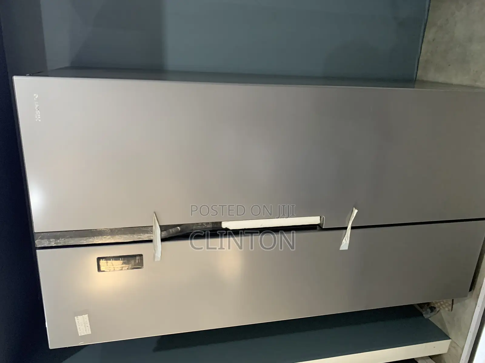 Hisense Refrigerator/ Freezer Fridge