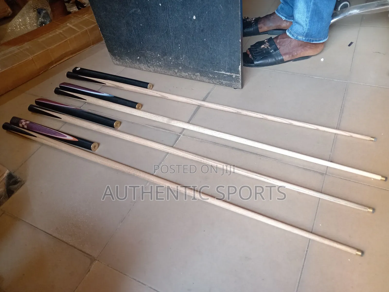 SLP Snooker Detachable Cue Stick