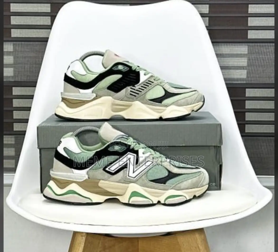 New Balance Original.