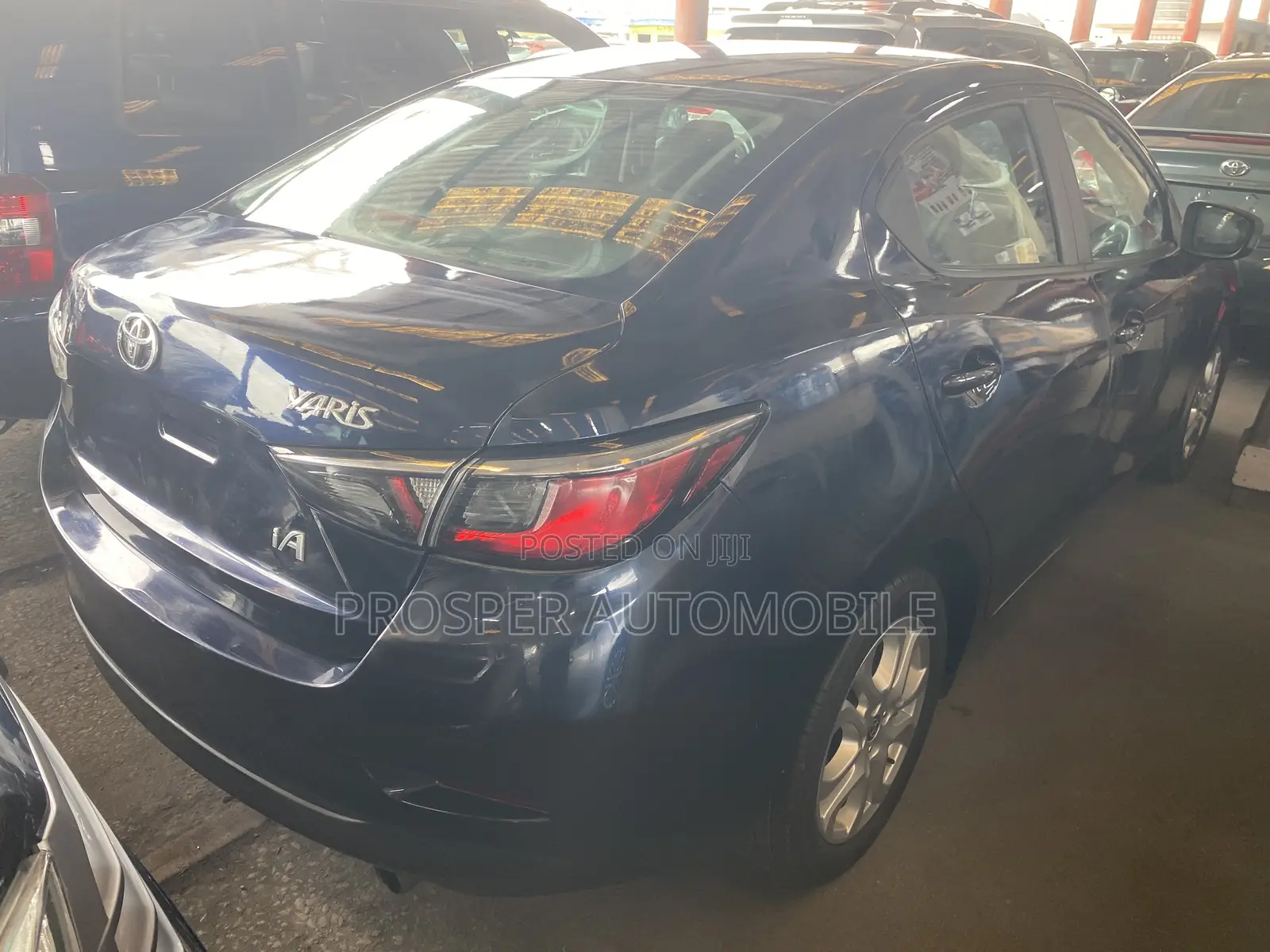 Toyota Yaris L Hatchback 3dr 2016 Blue