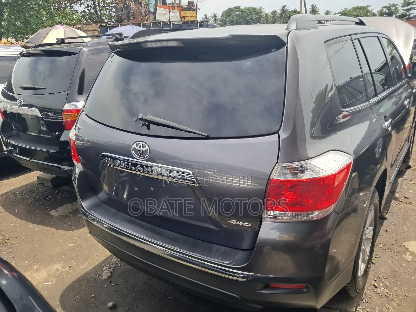 Toyota Highlander Limited 3.5l 4WD 2013 Gray