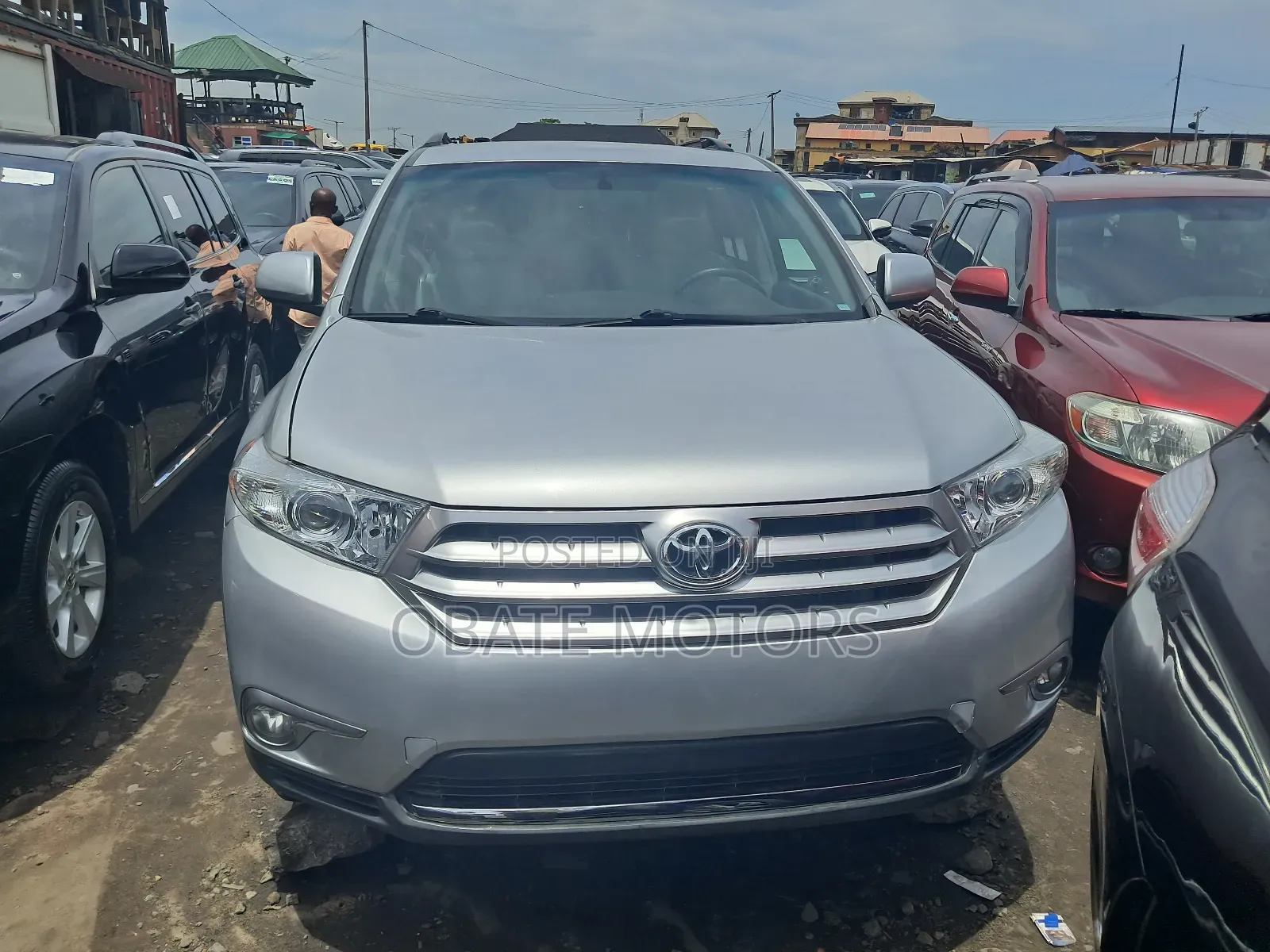 Toyota Highlander Limited 3.5l 4WD 2013 Silver