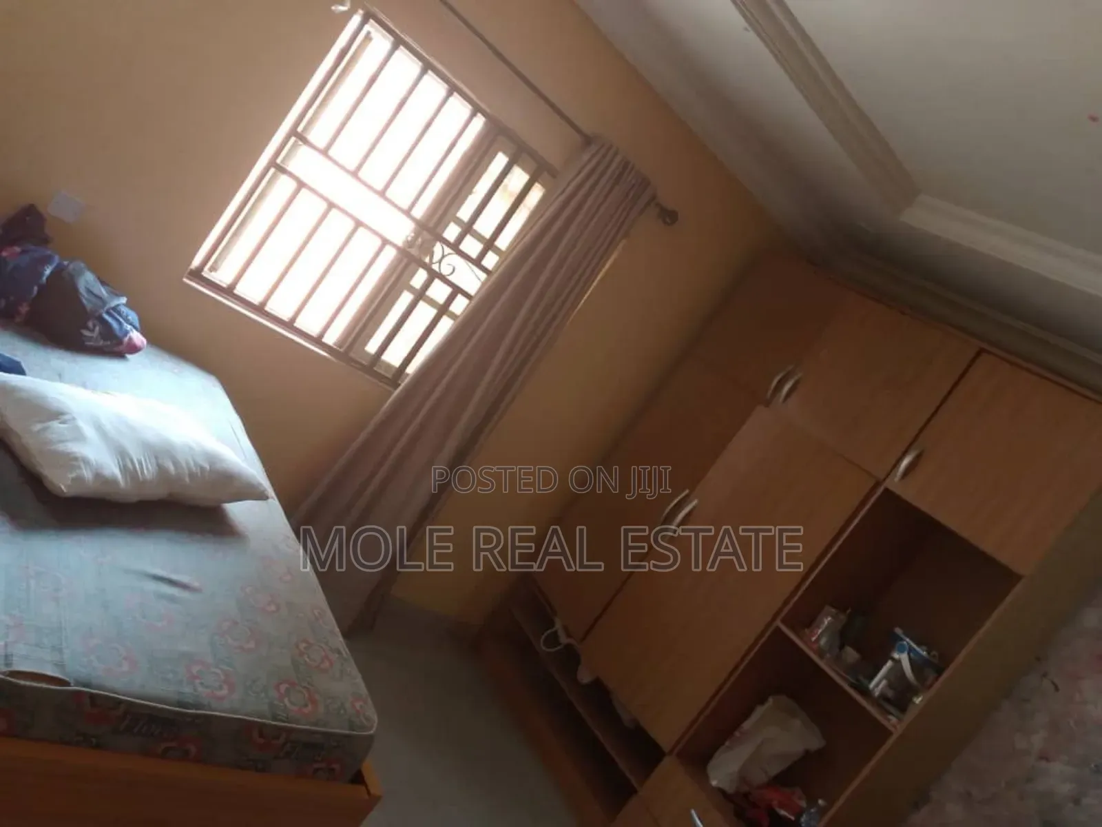 4 Nos of 3 Bedroom Iyana Ipaja Bustop by the Rd