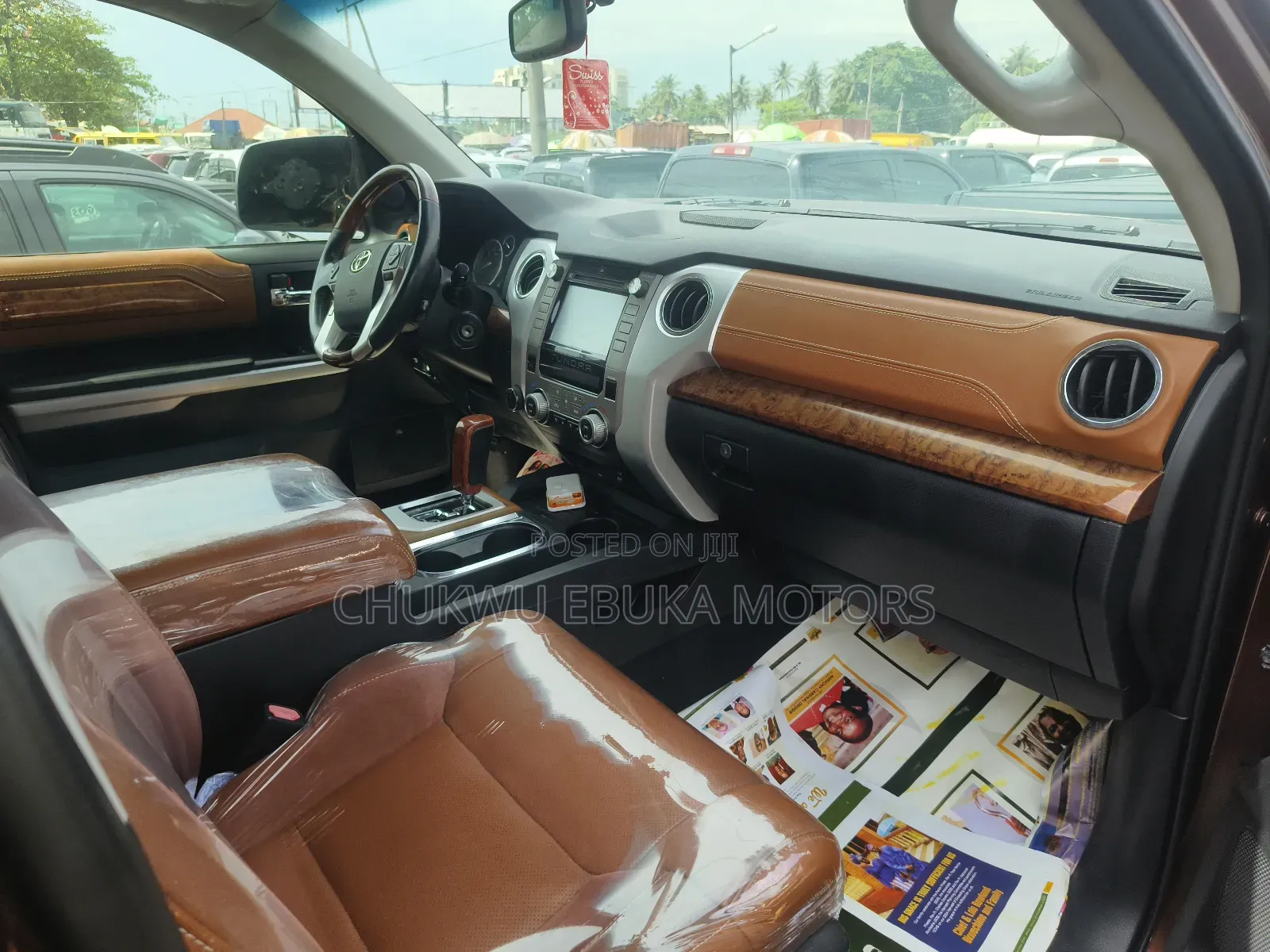 Toyota Tundra 2015 Brown