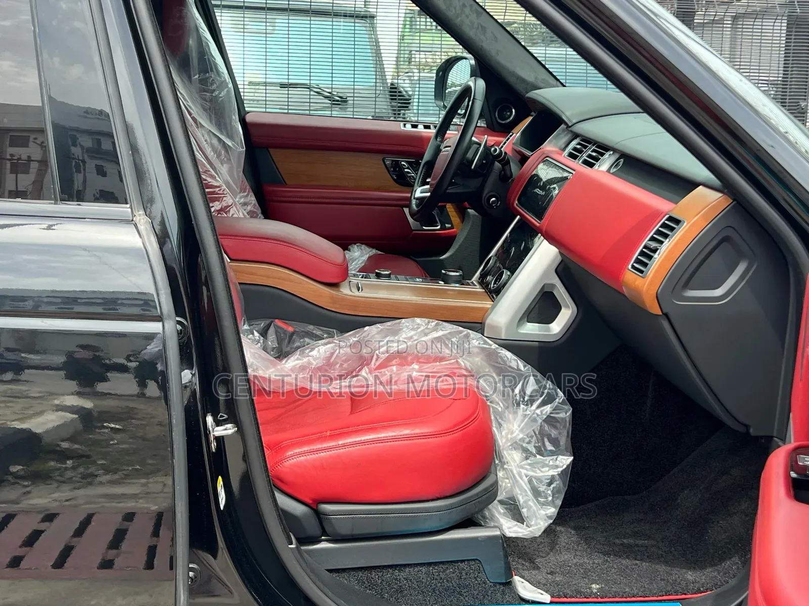 Land Rover Range Rover Vogue 2019 Black