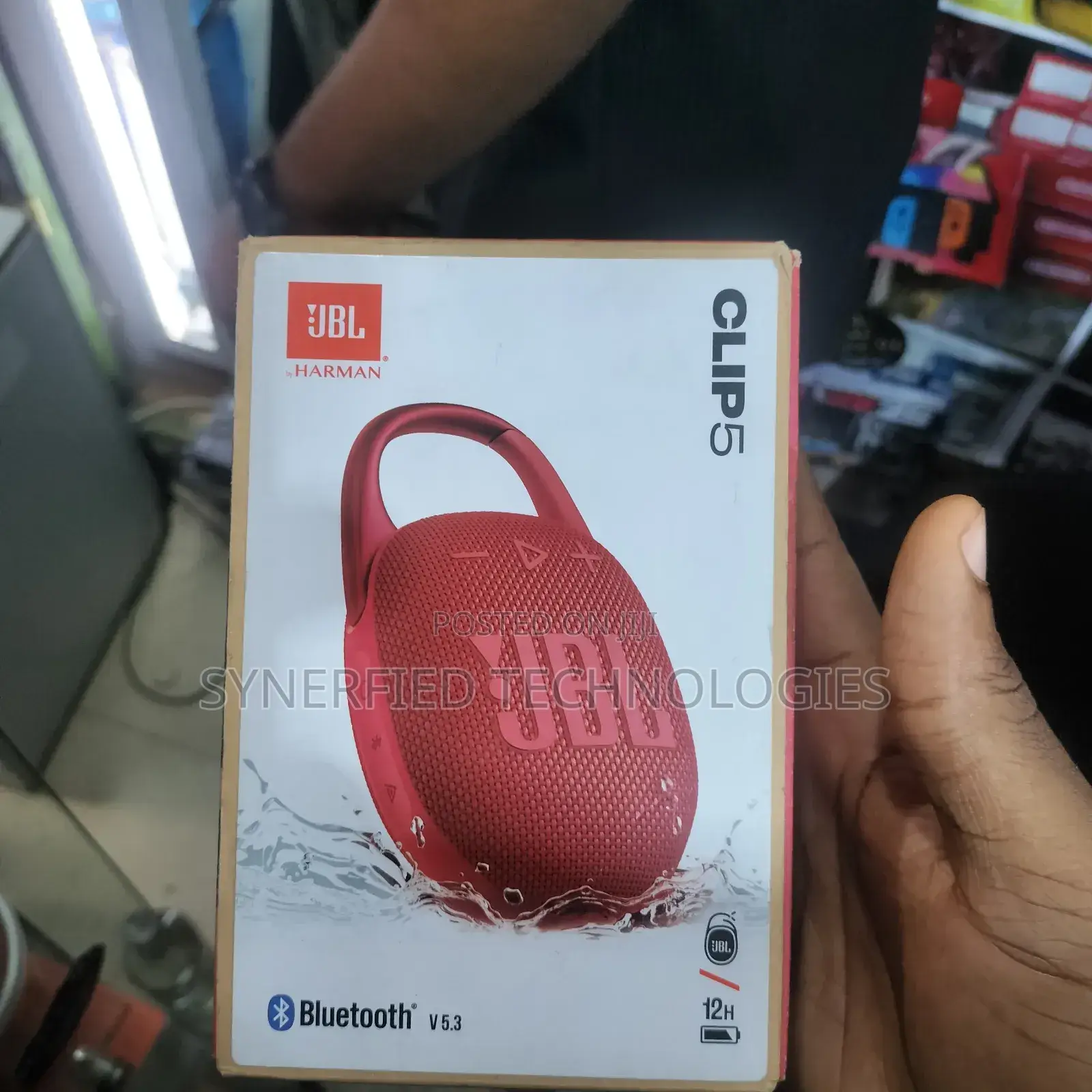 JBL Clip 5 Speakers