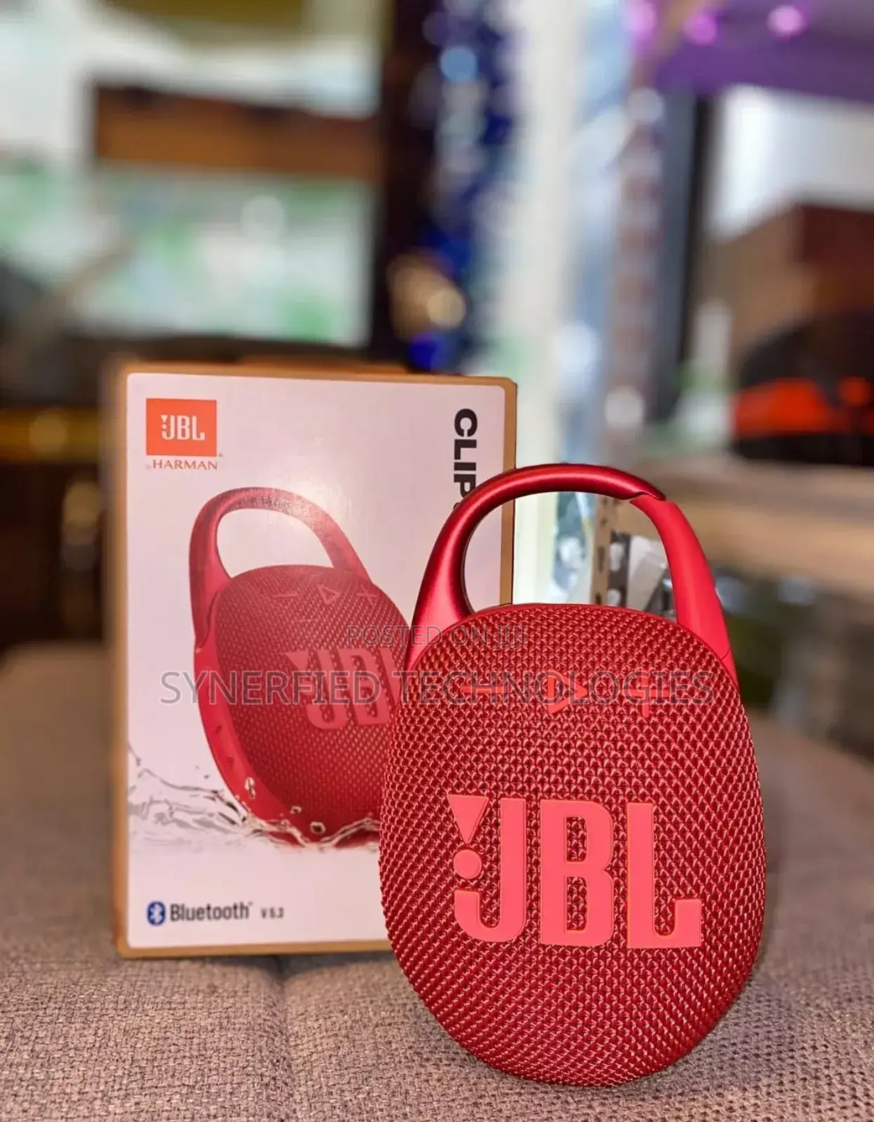 JBL Clip 5 Speakers