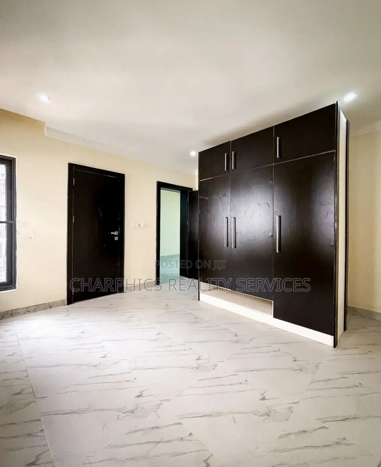 2bdrm Apartment in Victoria Island for sale