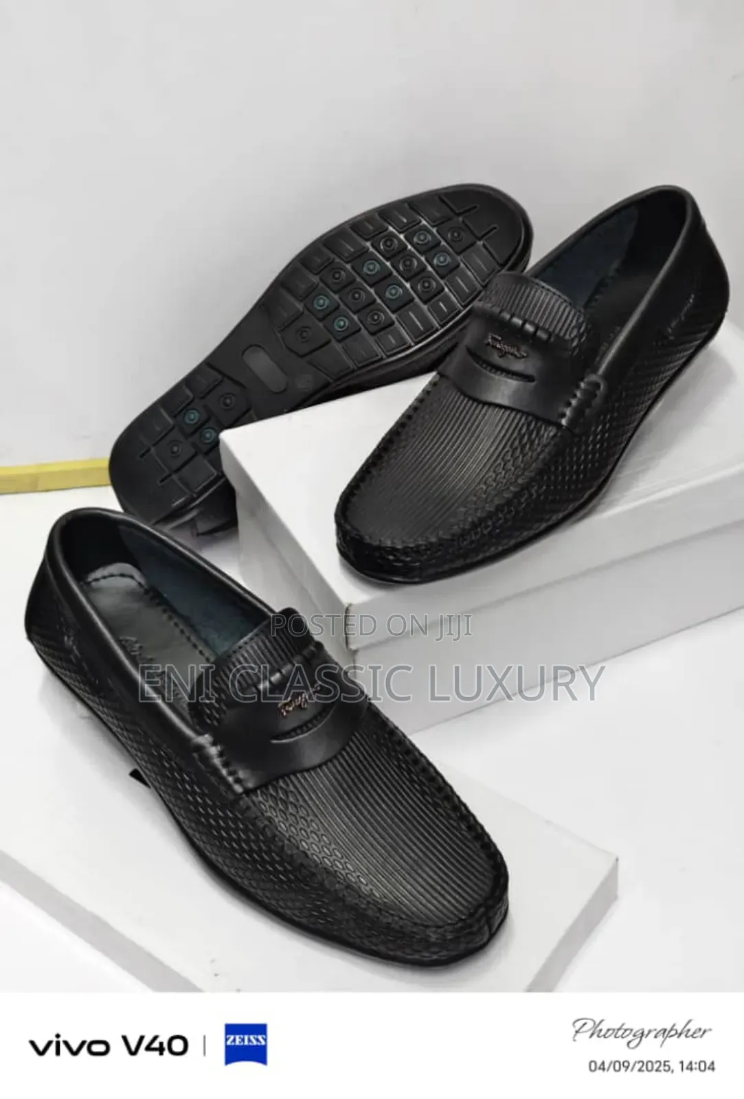 Pure Quality Luxury Men's Loafers Shoes Clark Available