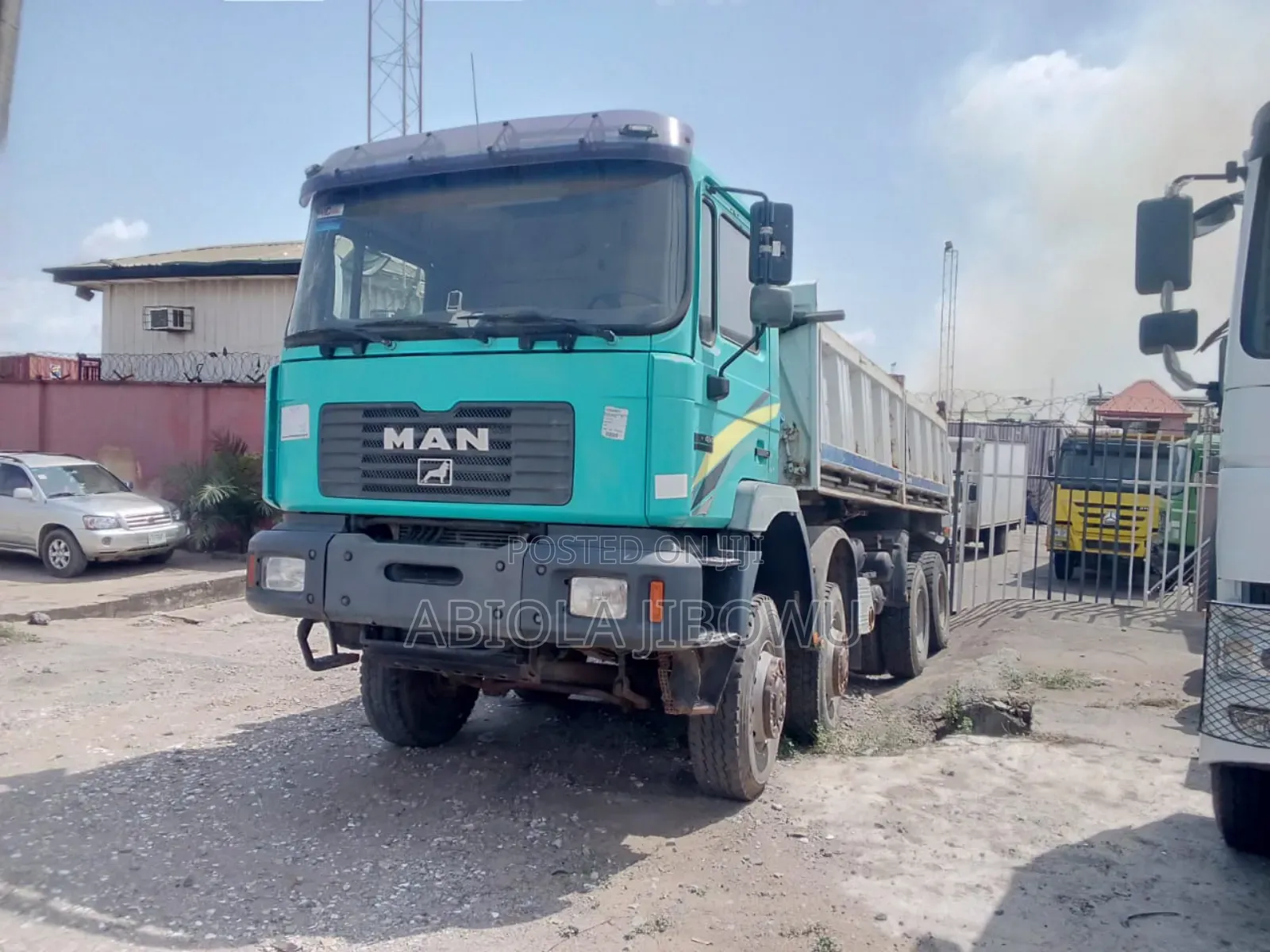 Man Tipper 12tyres 35-414