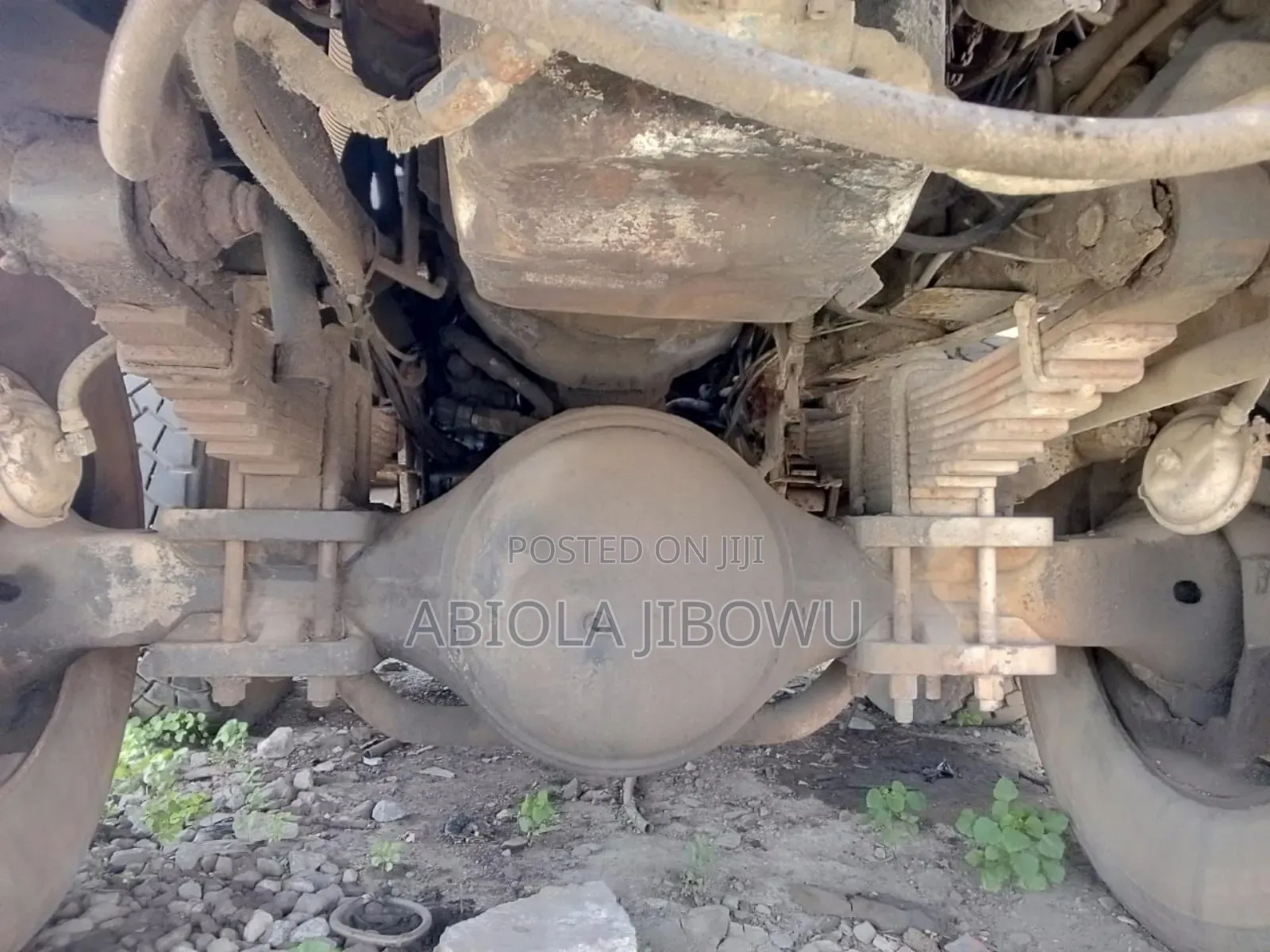 Mack Tipper 12tyres