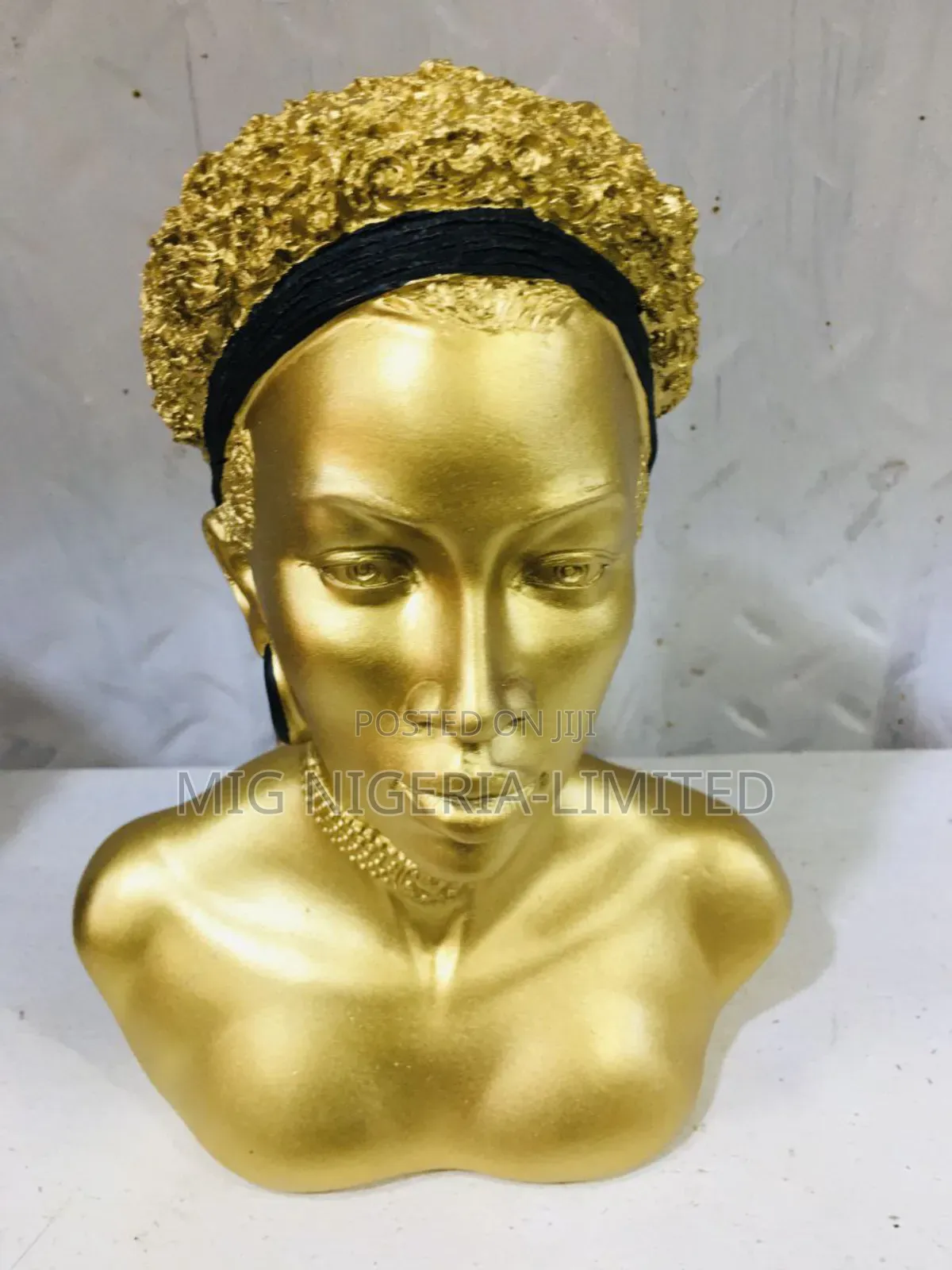 African Woman Resin Sculpture Figurine Statue Home Deco