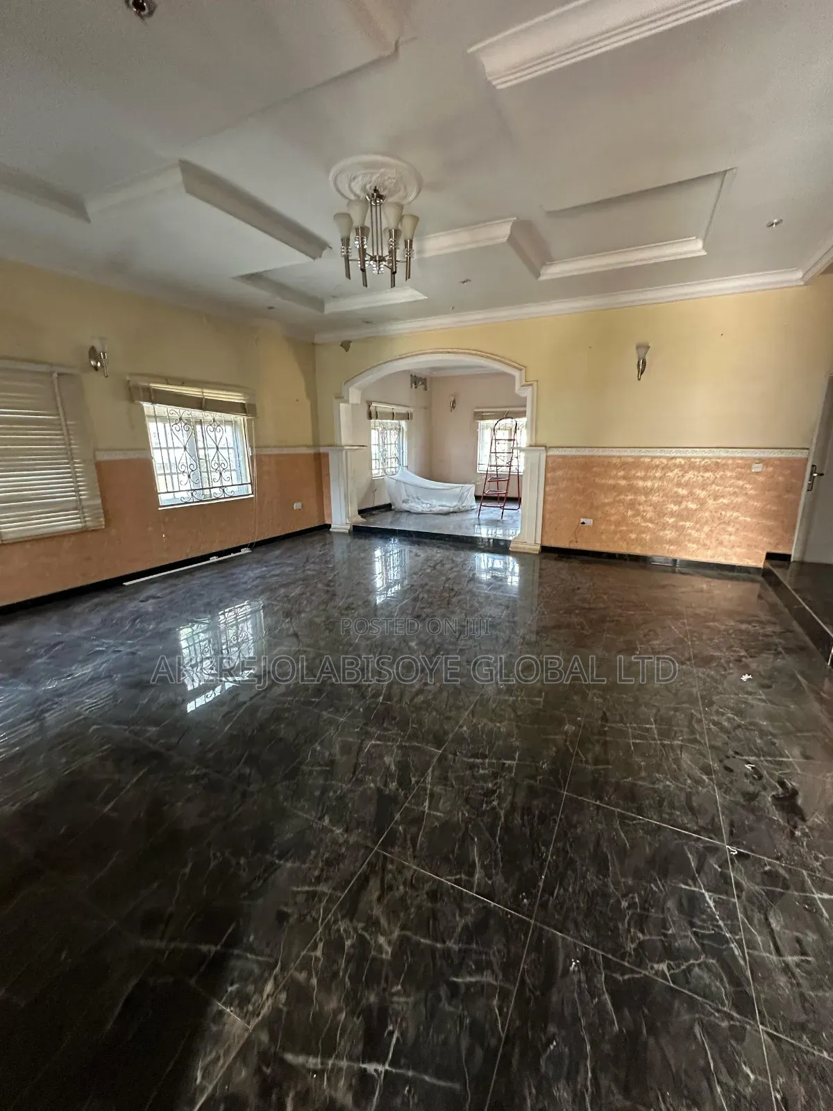 5bdrm Duplex in Mab Global Estate, Gwarinpa for rent