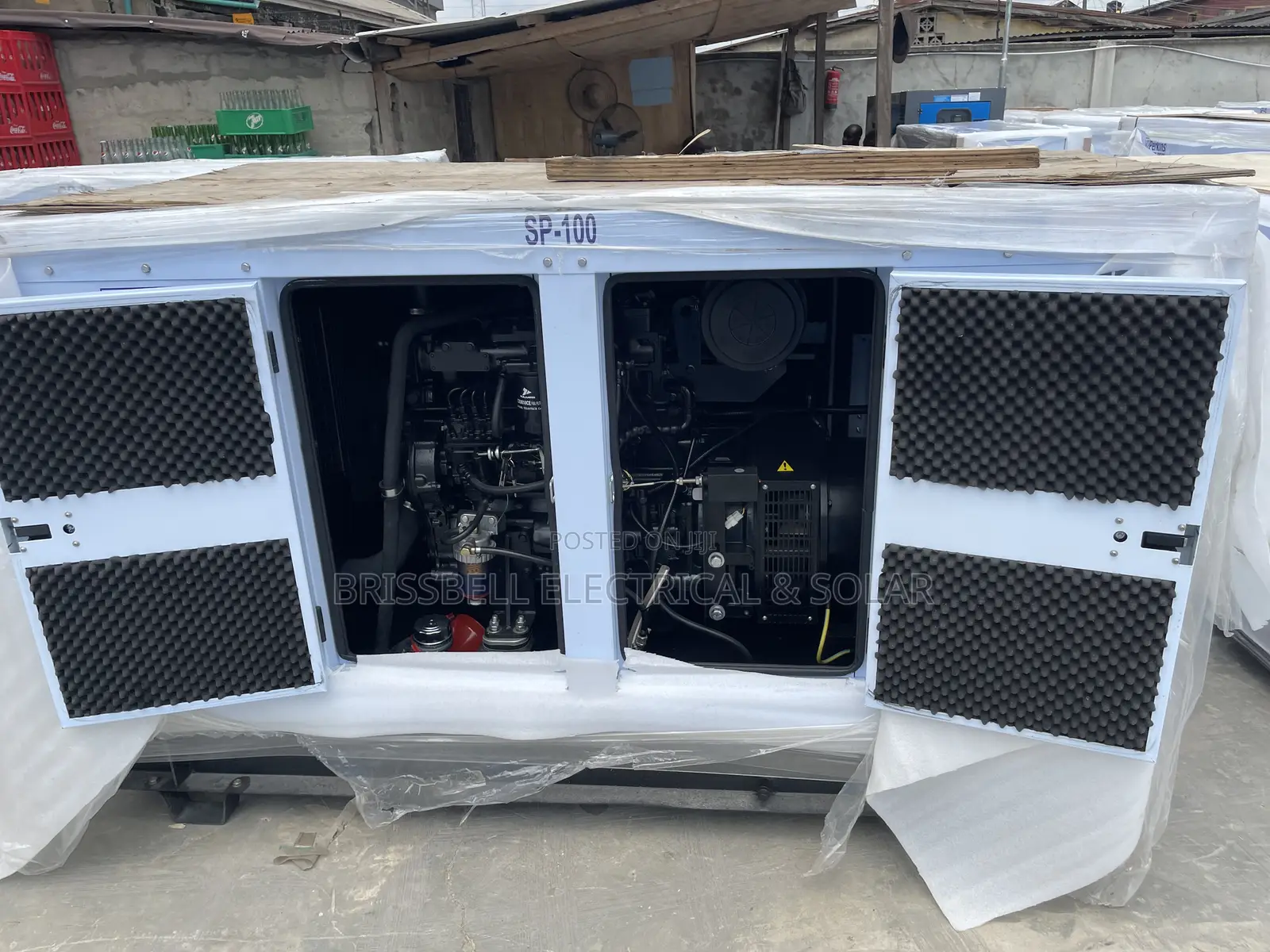 Heavy-duty England Perkins Soundproof Diesel Generator100kva