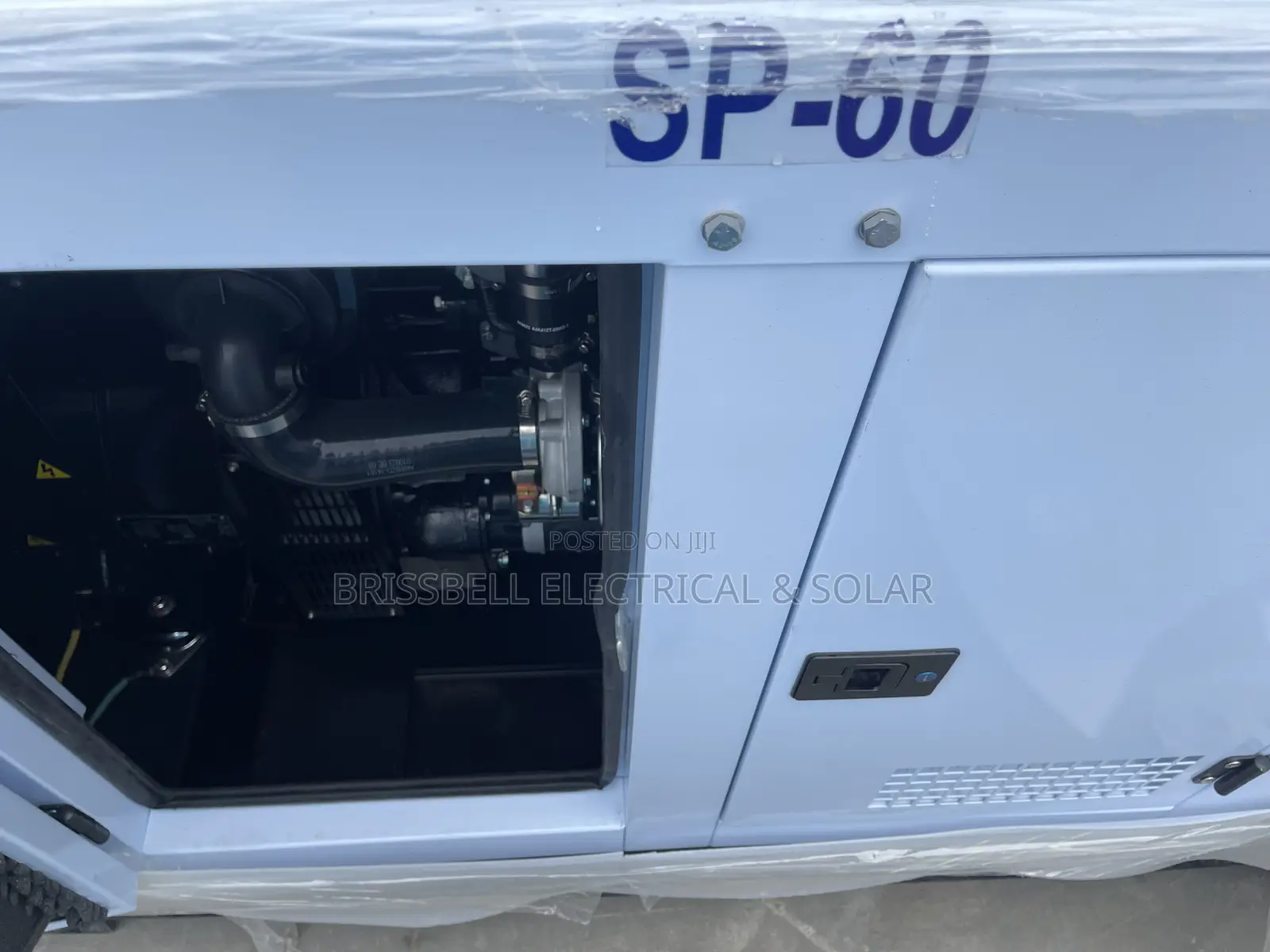 Heavy-duty England Perkins Soundproof Diesel Generator 60kva