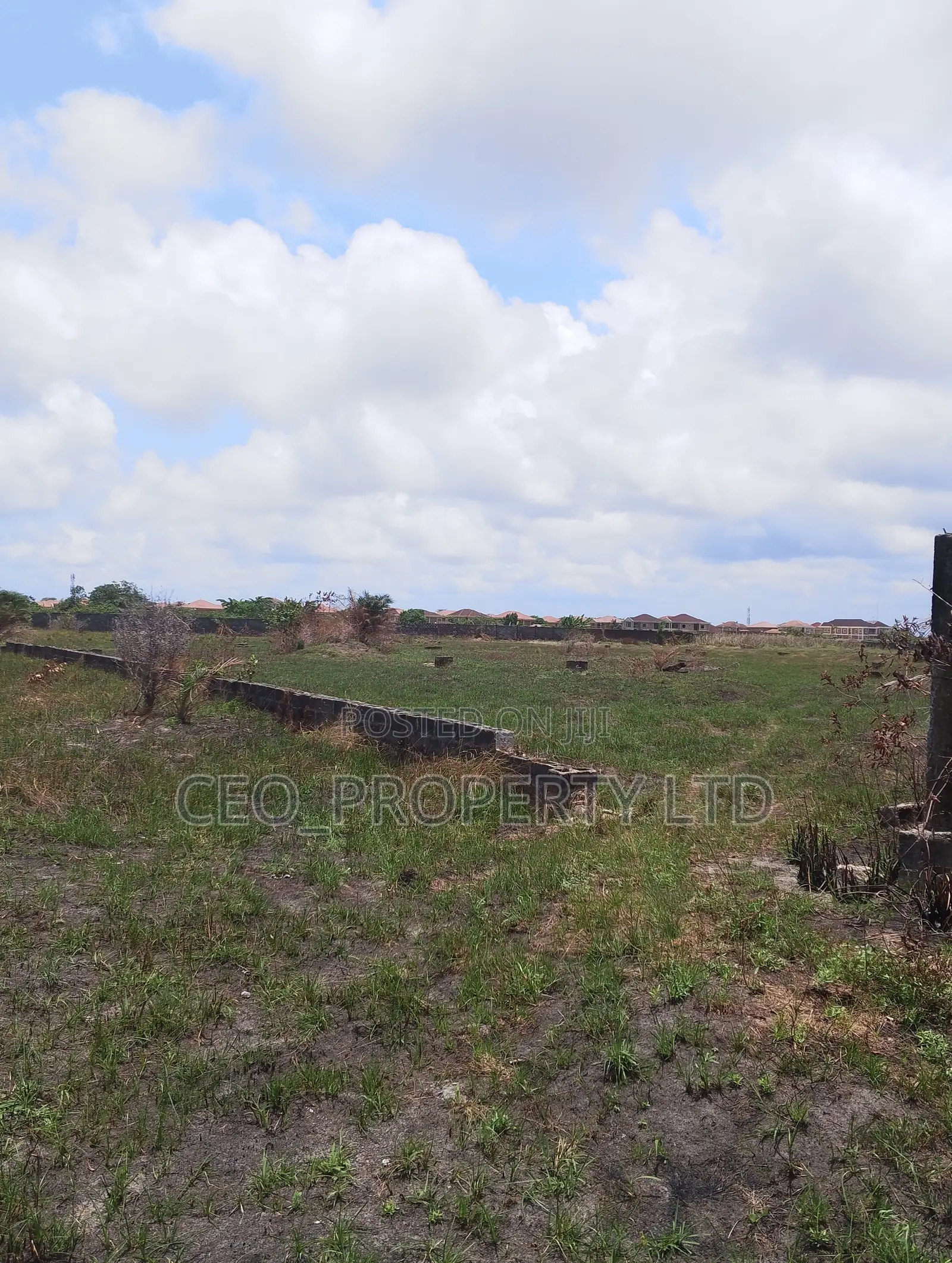 Buy a Plot of Land in Eleko for 10million Behind Amen Estate.