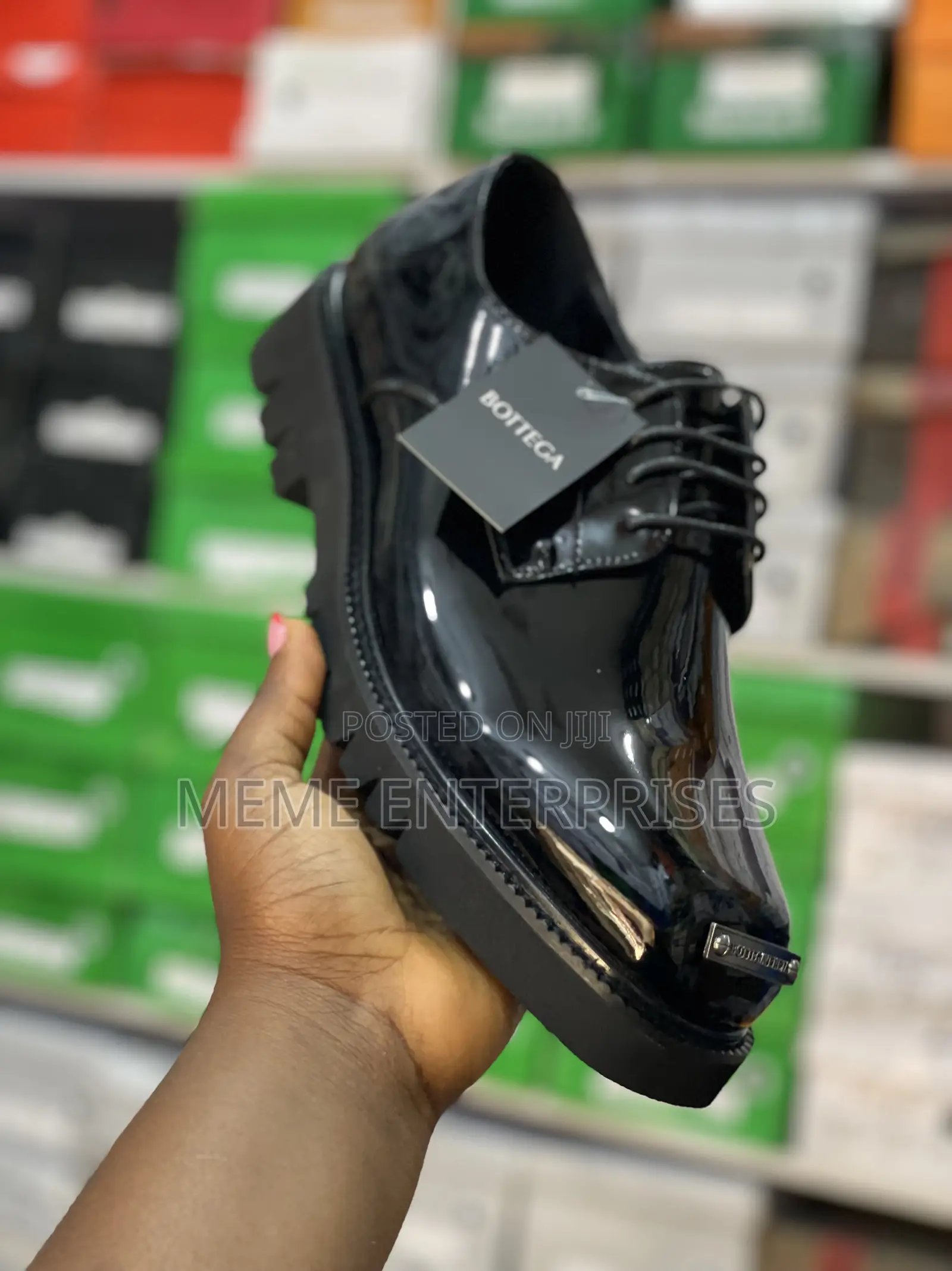 Shiny Skin Shoe.